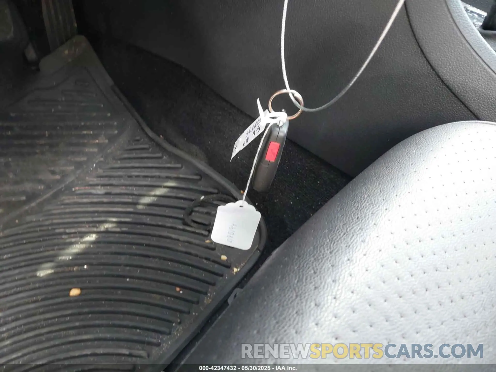11 Photograph of a damaged car 1VWSA7A34NC005017 VOLKSWAGEN PASSAT 2022
