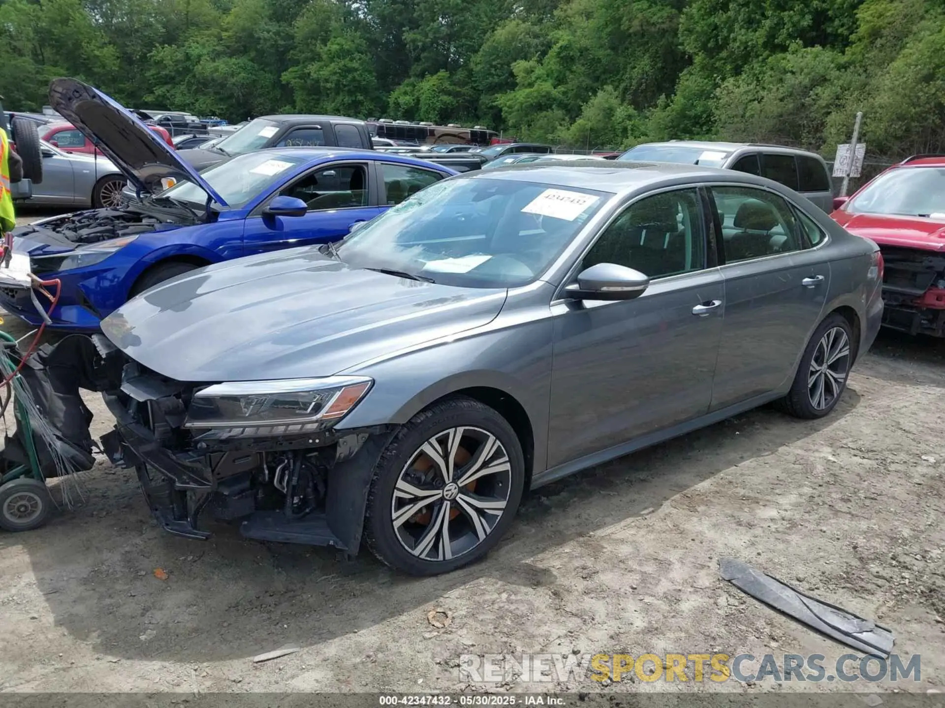 2 Photograph of a damaged car 1VWSA7A34NC005017 VOLKSWAGEN PASSAT 2022