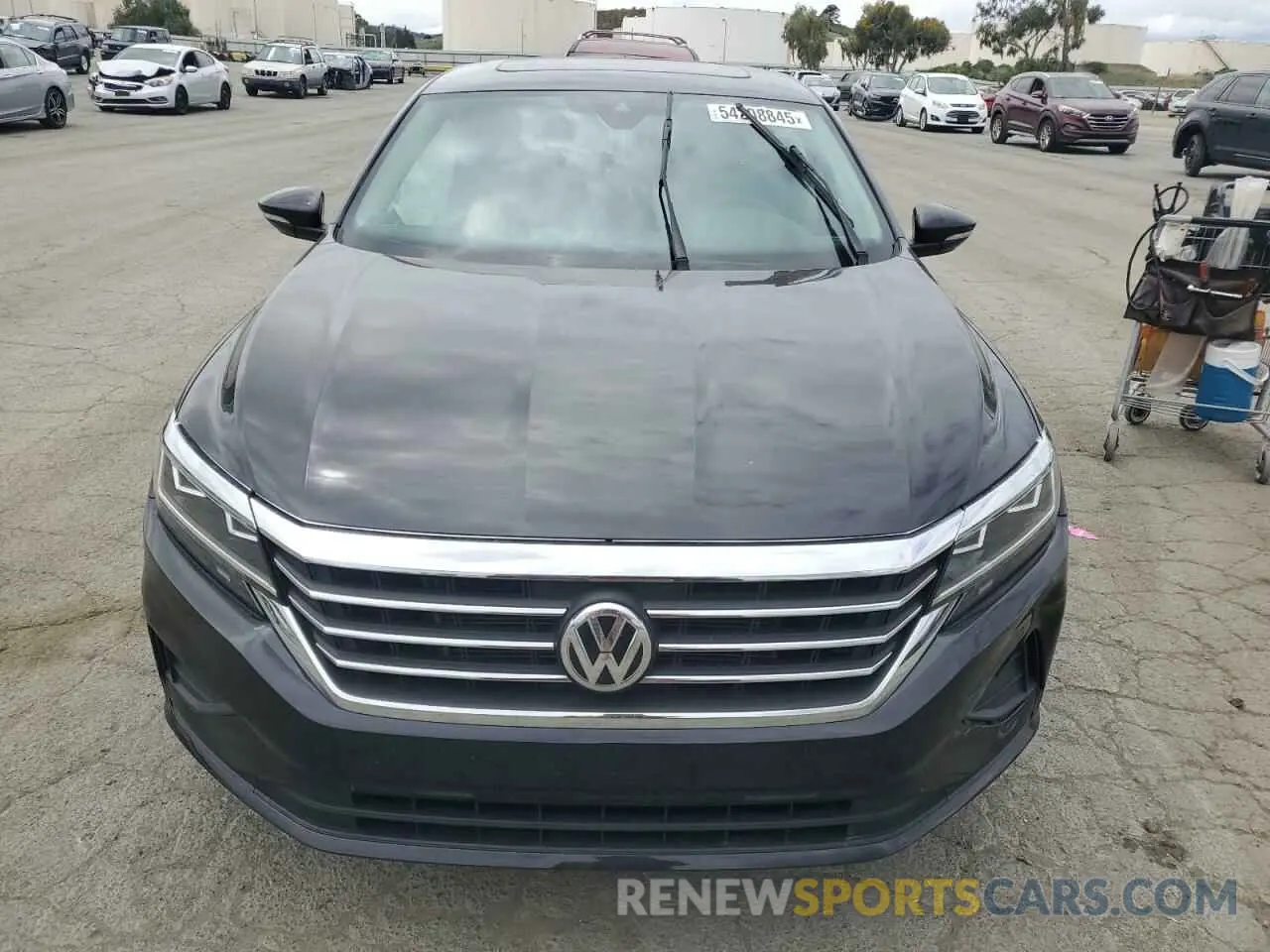 5 Photograph of a damaged car 1VWSA7A34NC010315 VOLKSWAGEN PASSAT 2022