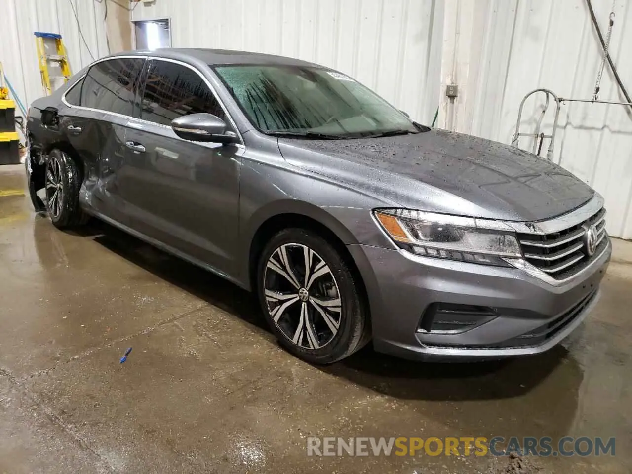 4 Photograph of a damaged car 1VWSA7A35NC000604 VOLKSWAGEN PASSAT 2022