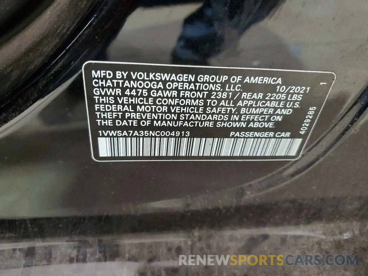 12 Photograph of a damaged car 1VWSA7A35NC004913 VOLKSWAGEN PASSAT 2022