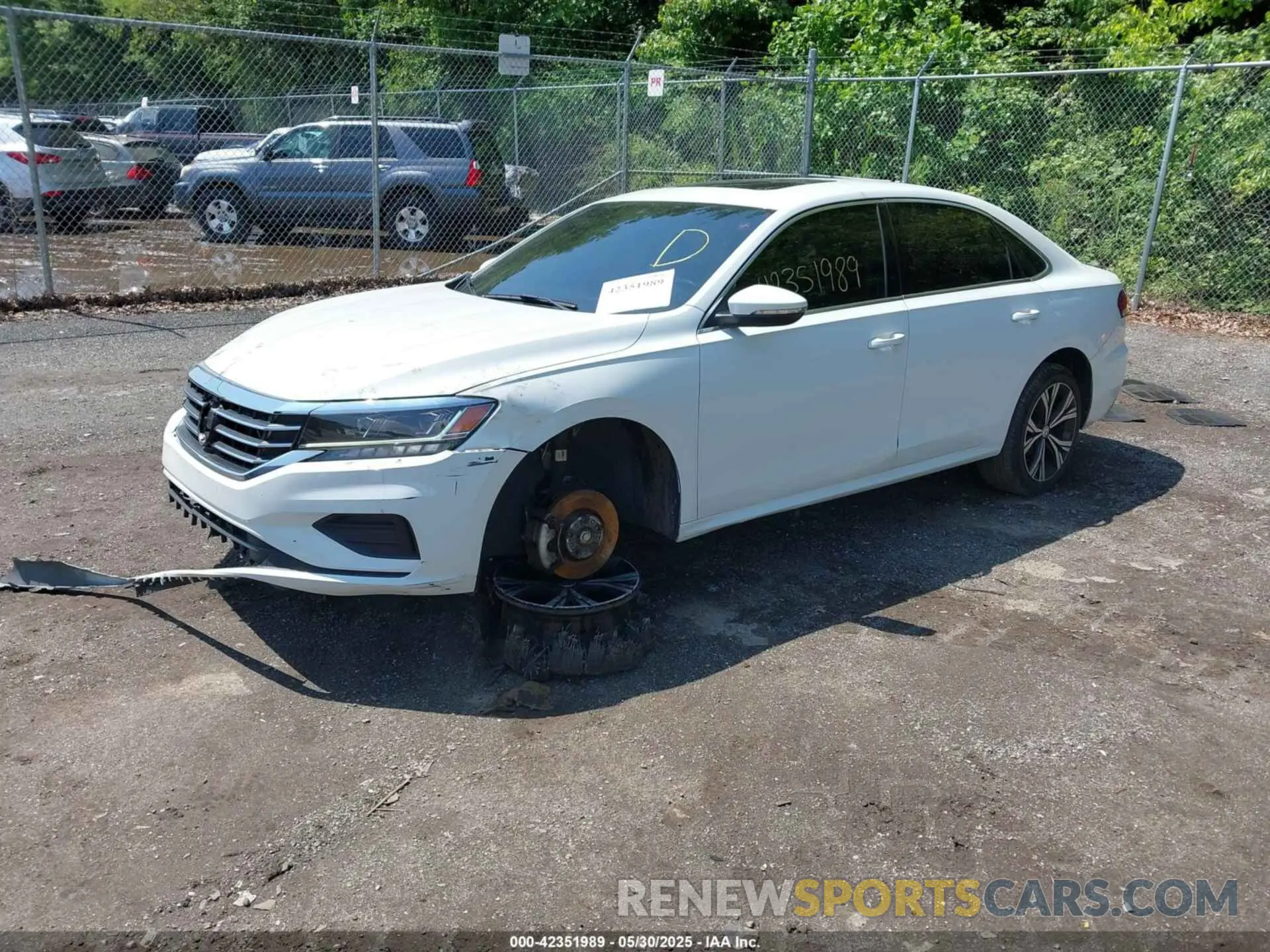 2 Photograph of a damaged car 1VWSA7A36NC001874 VOLKSWAGEN PASSAT 2022