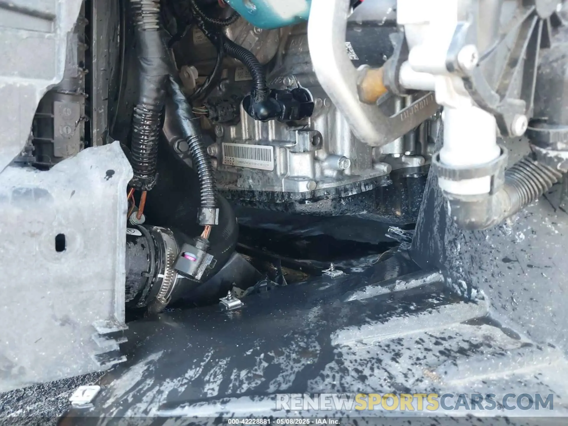 18 Photograph of a damaged car 1VWSA7A37NC007103 VOLKSWAGEN PASSAT 2022