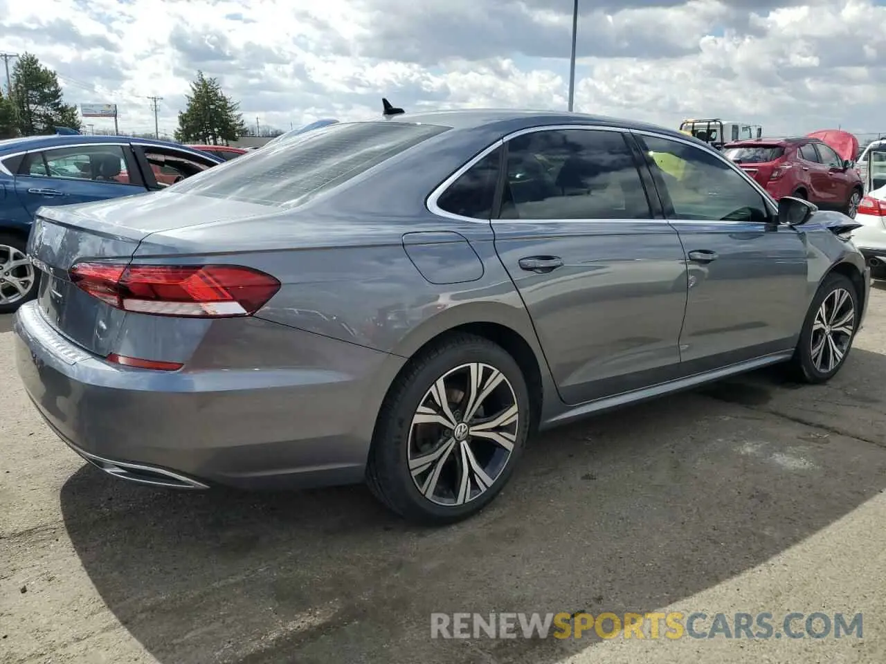 3 Photograph of a damaged car 1VWSA7A37NC007960 VOLKSWAGEN PASSAT 2022