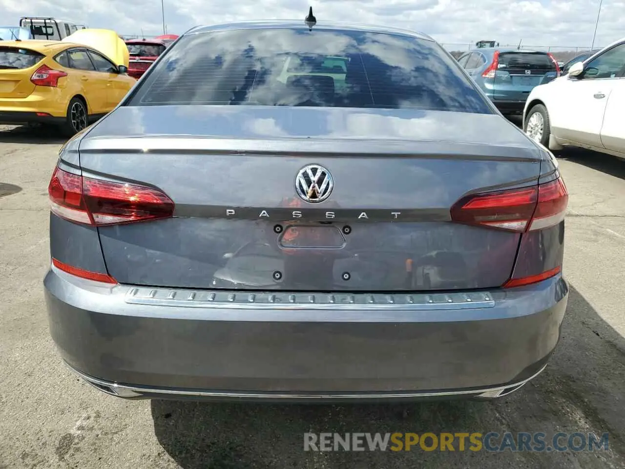 6 Photograph of a damaged car 1VWSA7A37NC007960 VOLKSWAGEN PASSAT 2022