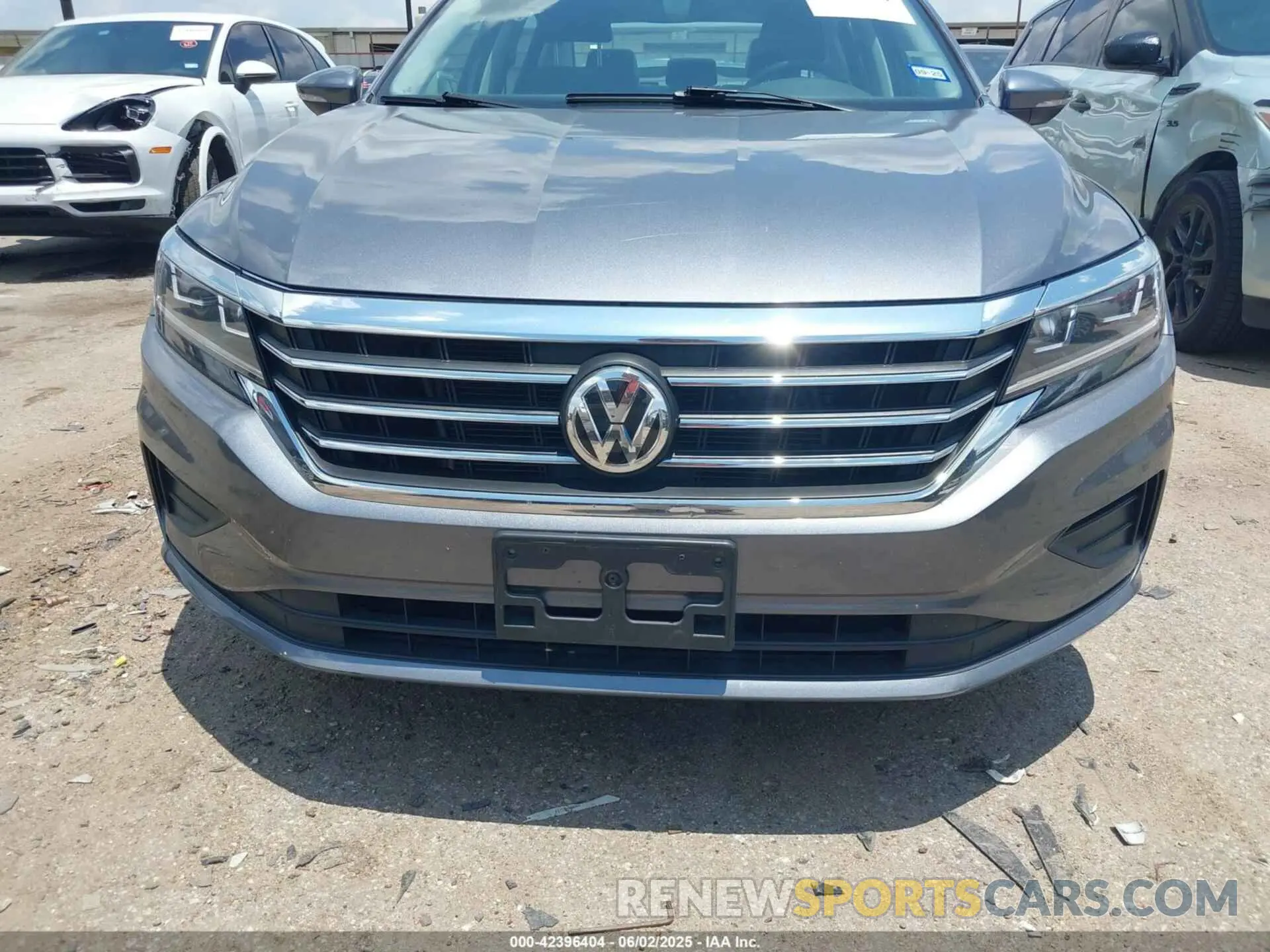 13 Photograph of a damaged car 1VWSA7A38NC009376 VOLKSWAGEN PASSAT 2022