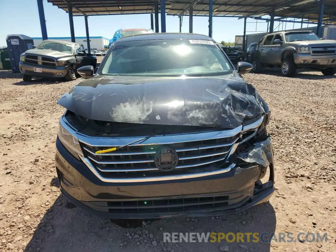 5 Photograph of a damaged car 1VWSA7A3XNC000341 VOLKSWAGEN PASSAT 2022