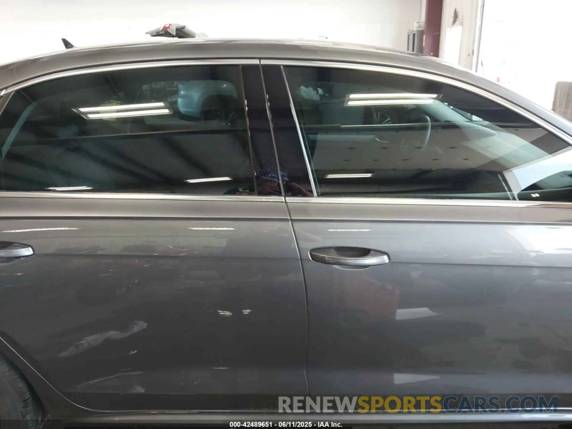 13 Photograph of a damaged car 1VWSA7A3XNC003854 VOLKSWAGEN PASSAT 2022