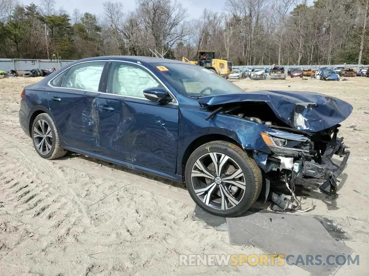 4 Photograph of a damaged car 1VWSA7A3XNC007662 VOLKSWAGEN PASSAT 2022