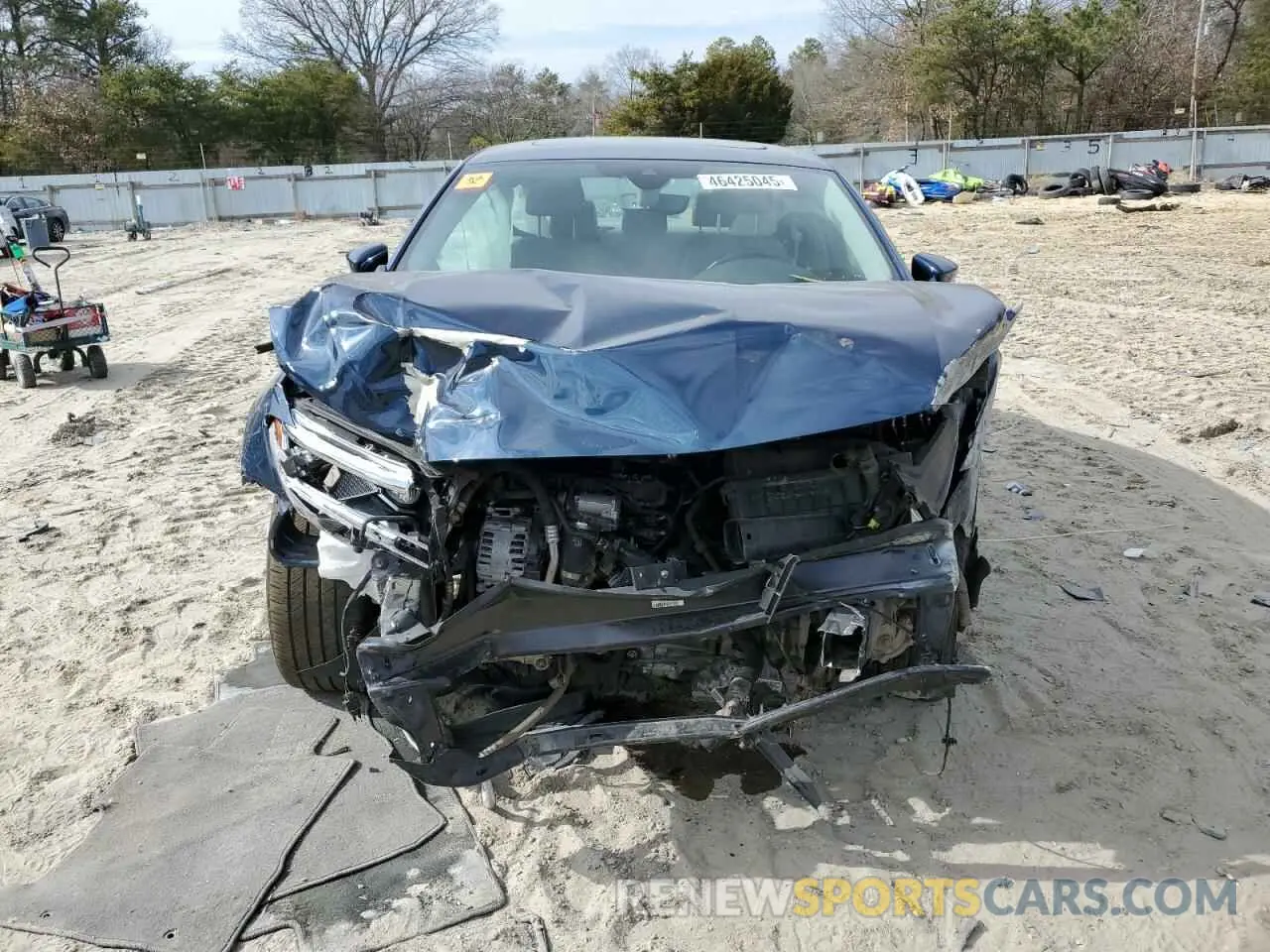 5 Photograph of a damaged car 1VWSA7A3XNC007662 VOLKSWAGEN PASSAT 2022