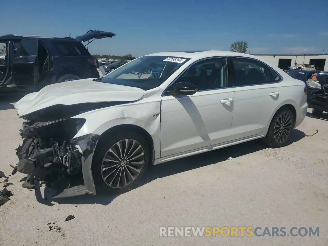 1 Photograph of a damaged car 1VWBA7A32NC006814 VOLKSWAGEN PASSAT LIM 2022