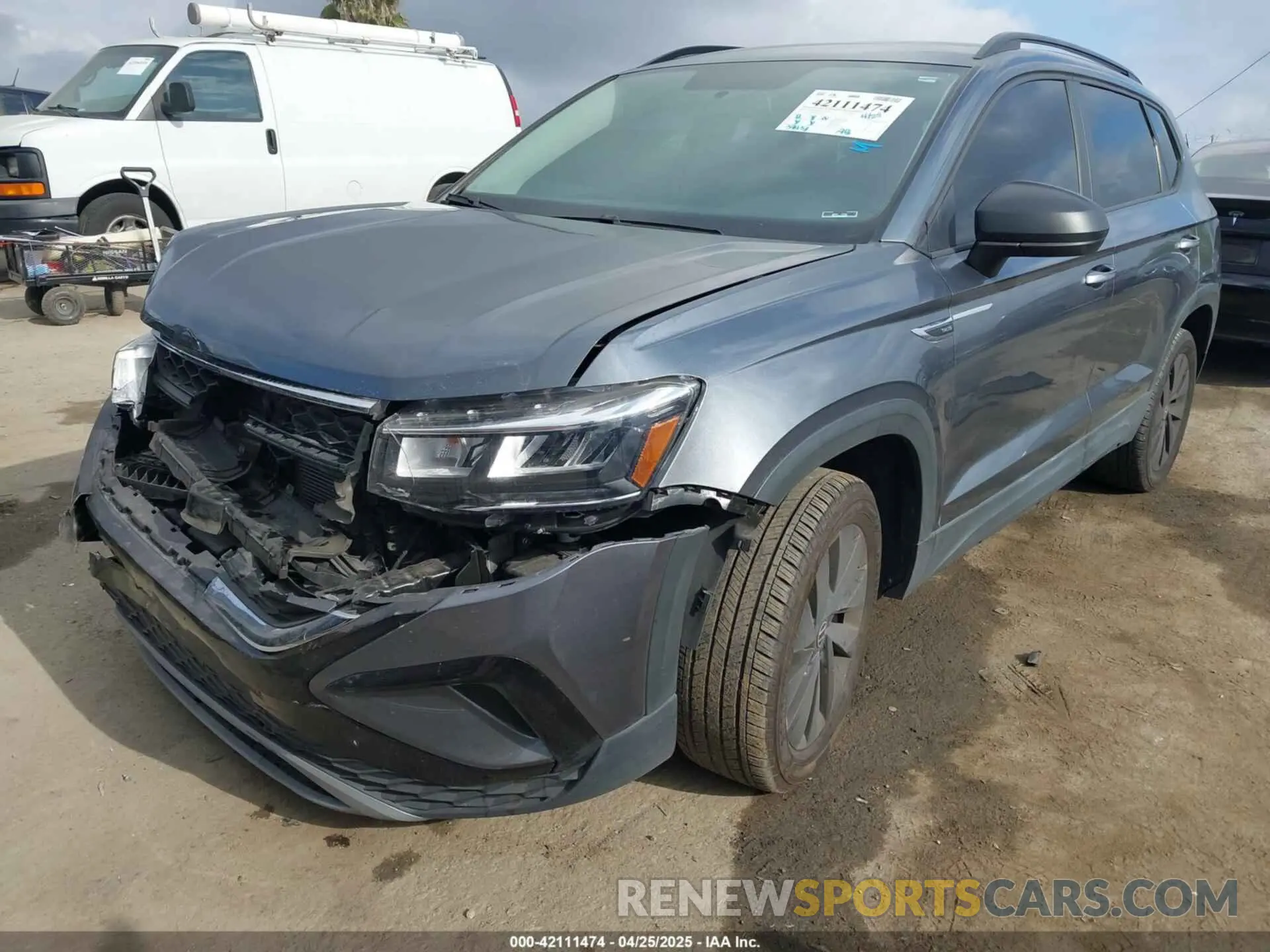2 Photograph of a damaged car 3VVCX7B24NM041463 VOLKSWAGEN TAOS 2022