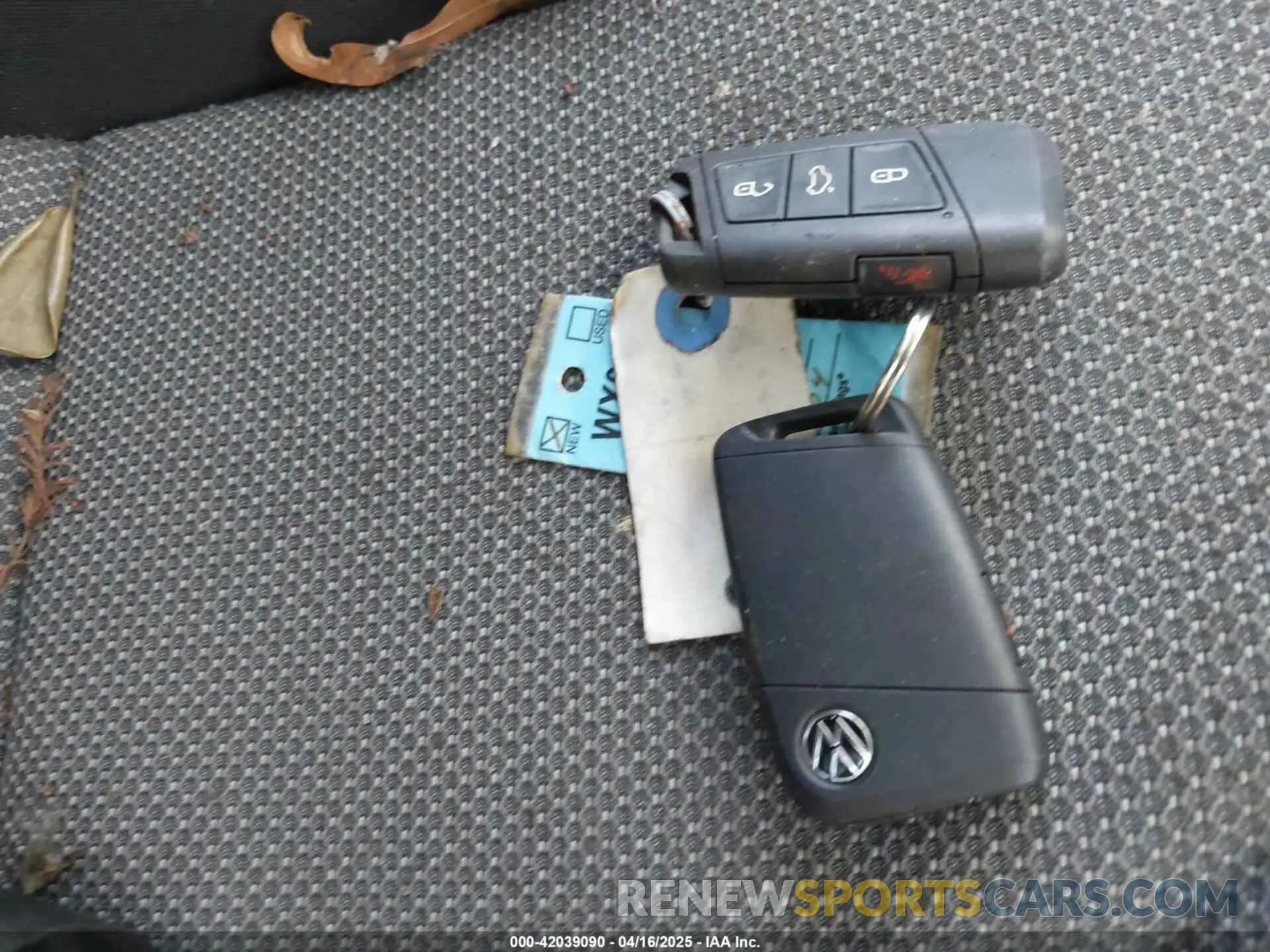 11 Photograph of a damaged car 3VVCX7B26NM008304 VOLKSWAGEN TAOS 2022