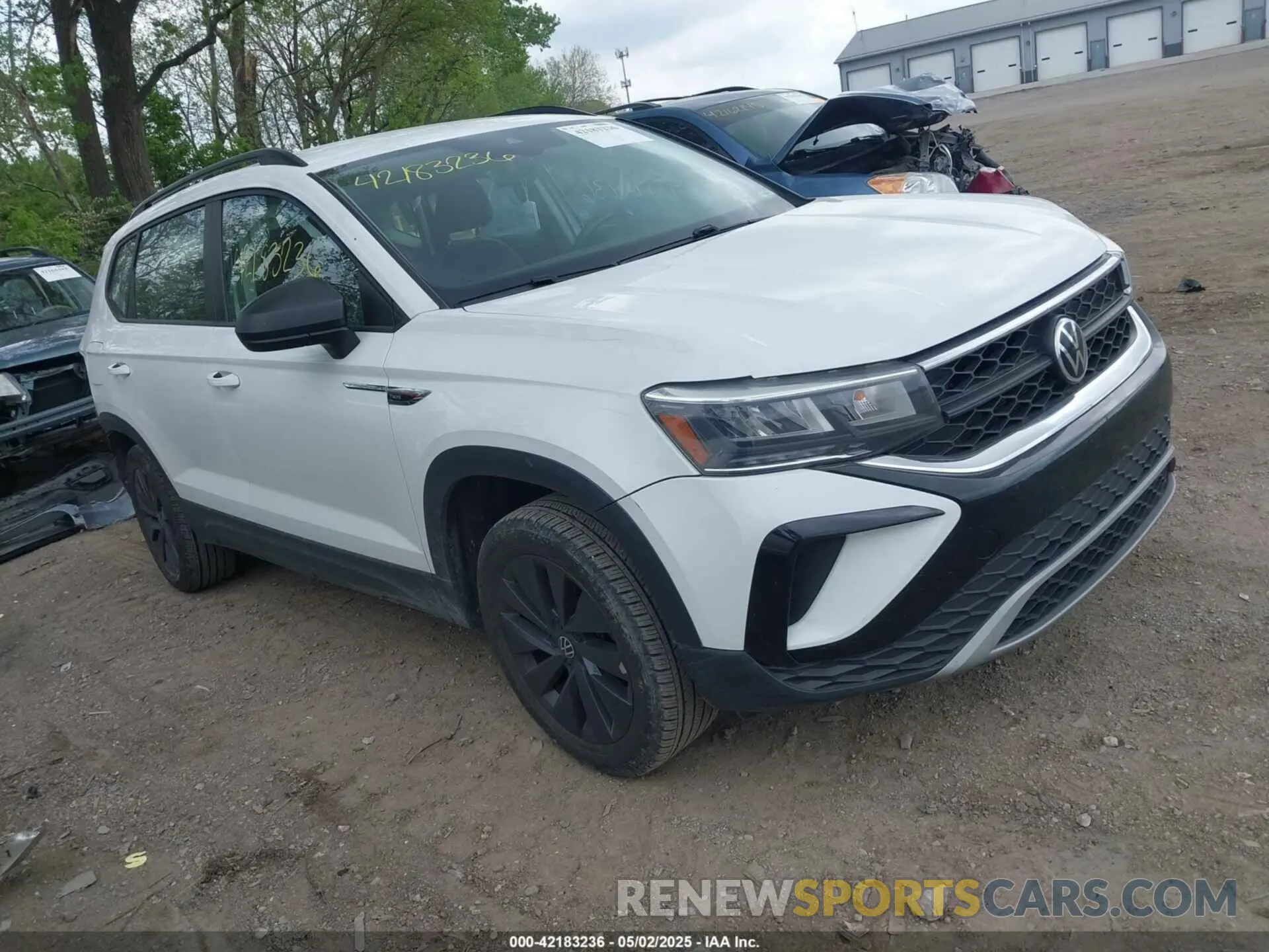 1 Photograph of a damaged car 3VVDX7B26NM002328 VOLKSWAGEN TAOS 2022