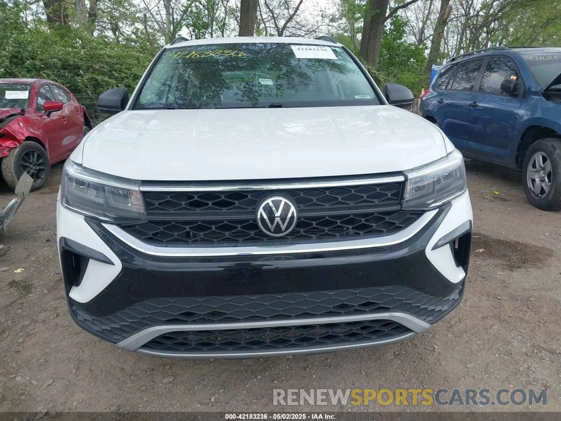 13 Photograph of a damaged car 3VVDX7B26NM002328 VOLKSWAGEN TAOS 2022