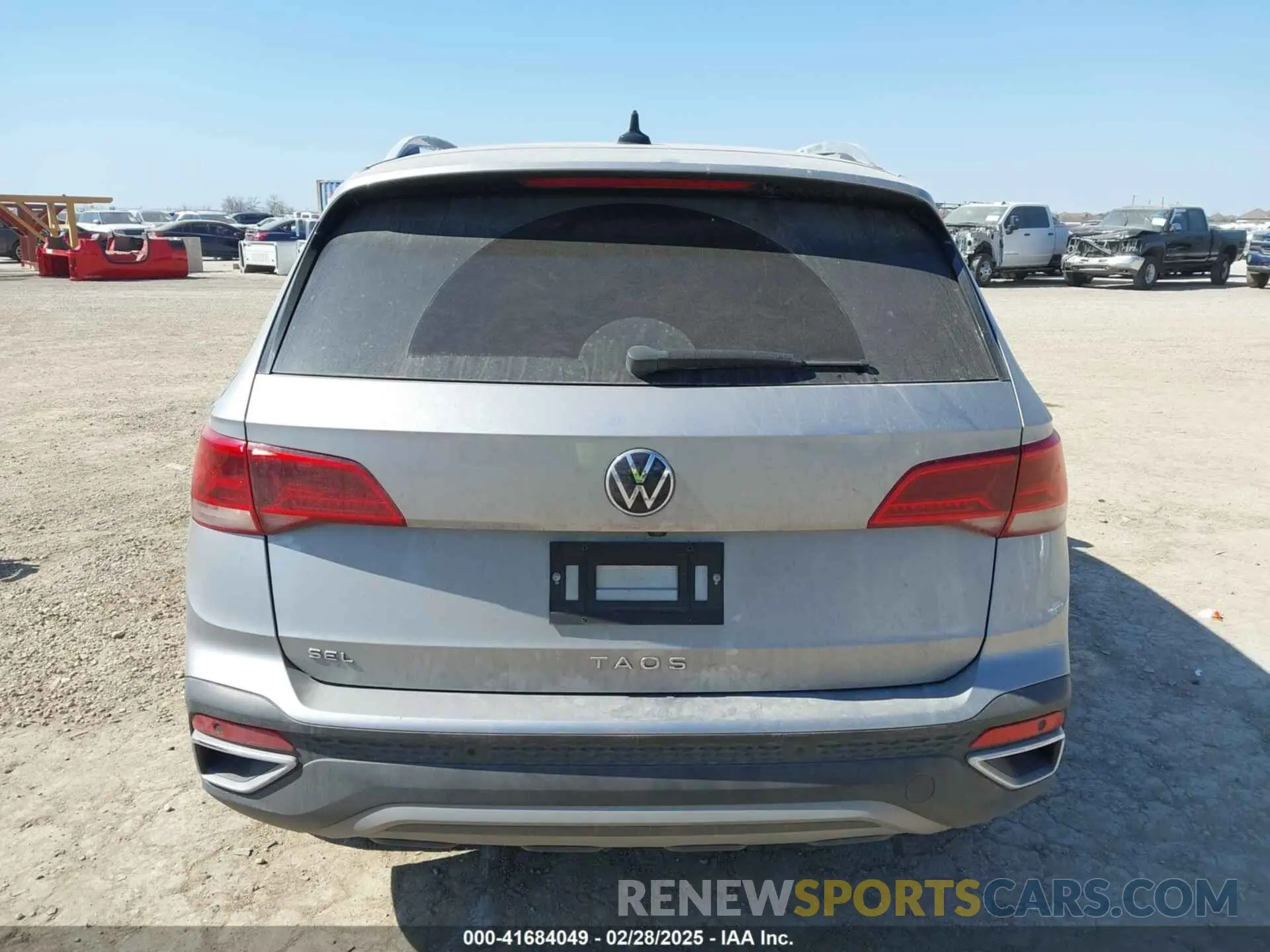 16 Photograph of a damaged car 3VVGX7B29NM001350 VOLKSWAGEN TAOS 2022