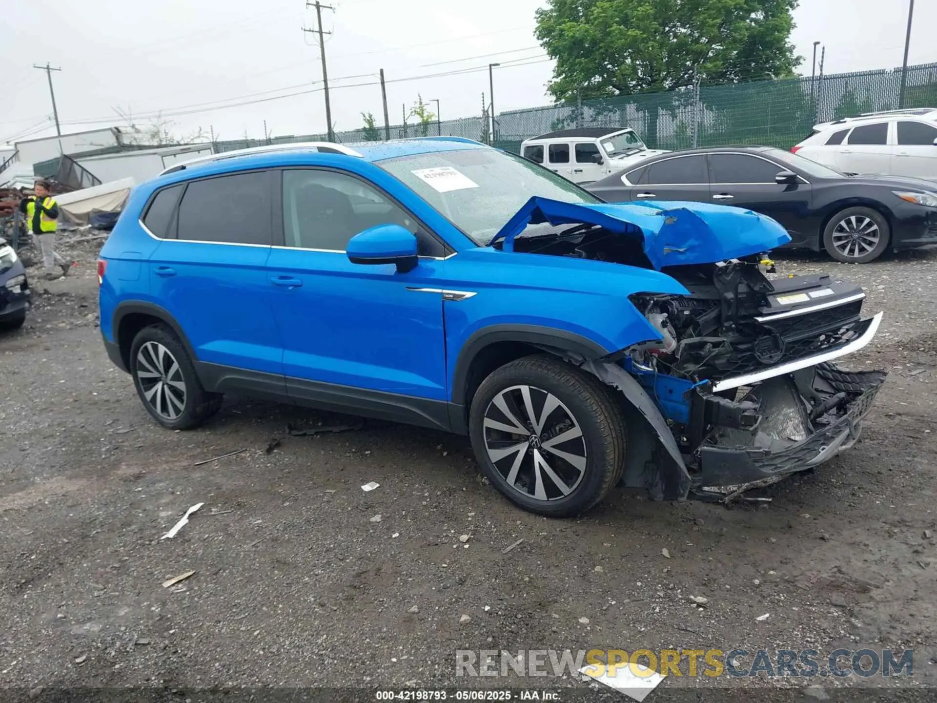 1 Photograph of a damaged car 3VVLX7B26NM038287 VOLKSWAGEN TAOS 2022