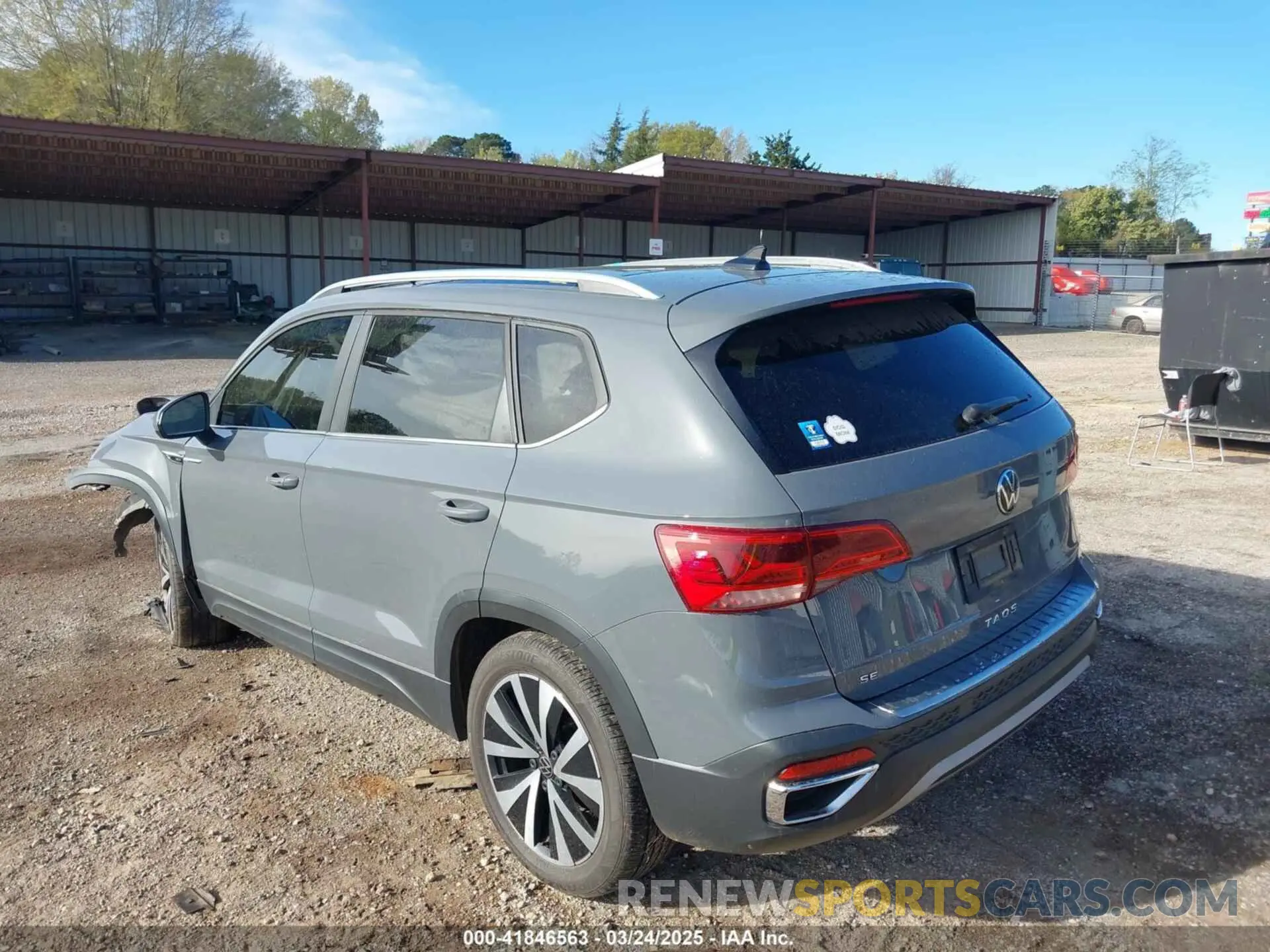 3 Photograph of a damaged car 3VVLX7B26NM077297 VOLKSWAGEN TAOS 2022