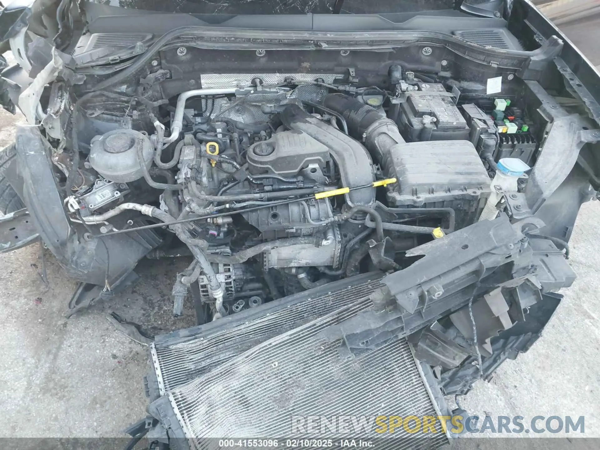 10 Photograph of a damaged car 3VVLX7B26NM090406 VOLKSWAGEN TAOS 2022