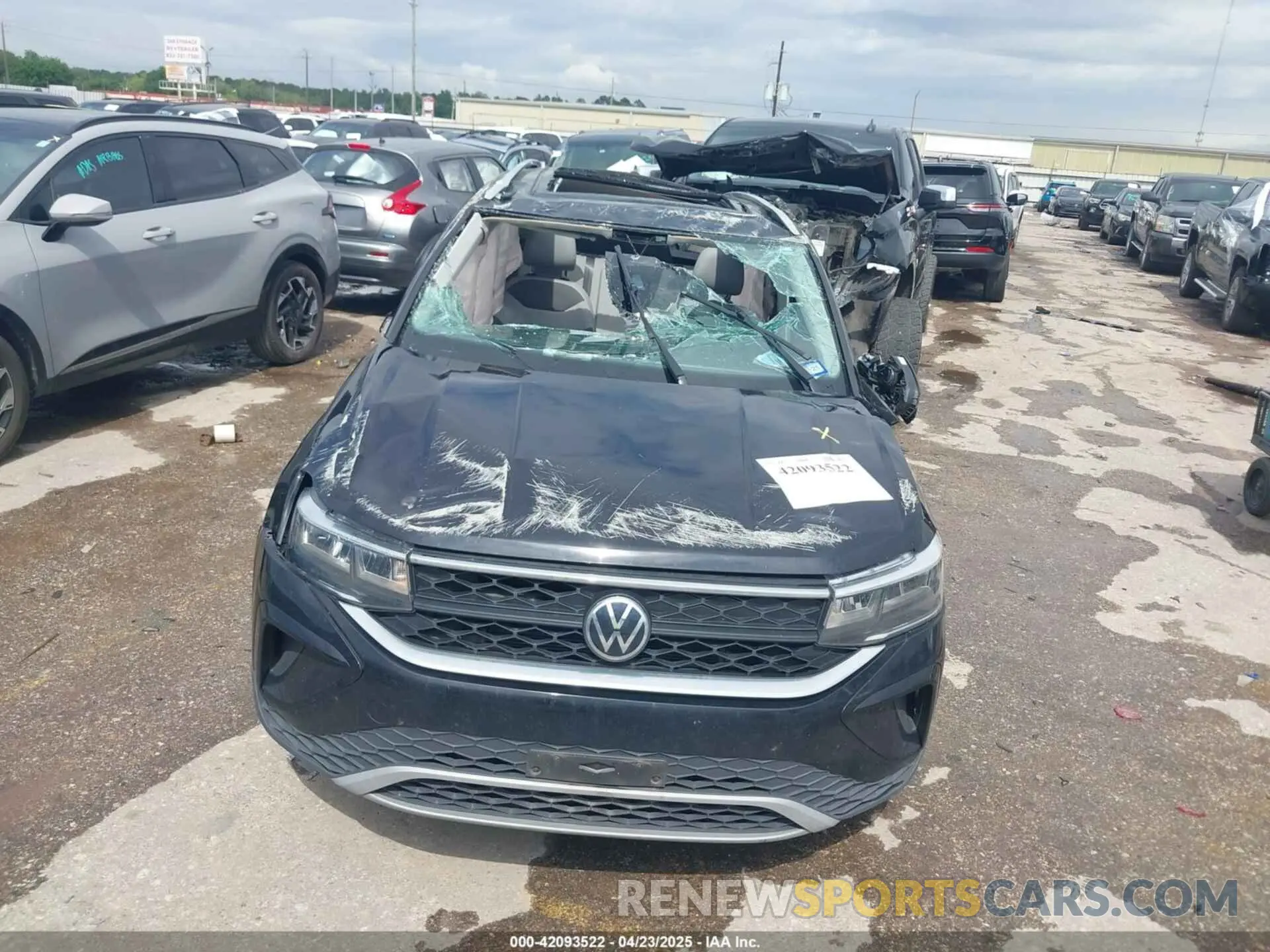 6 Photograph of a damaged car 3VVLX7B2XNM035960 VOLKSWAGEN TAOS 2022