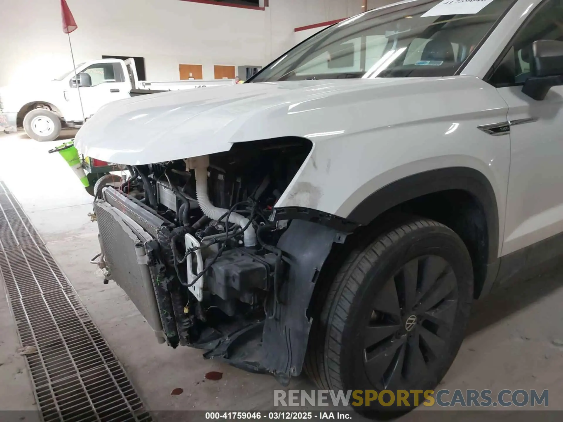 6 Photograph of a damaged car 3VVMX7B24NM036848 VOLKSWAGEN TAOS 2022