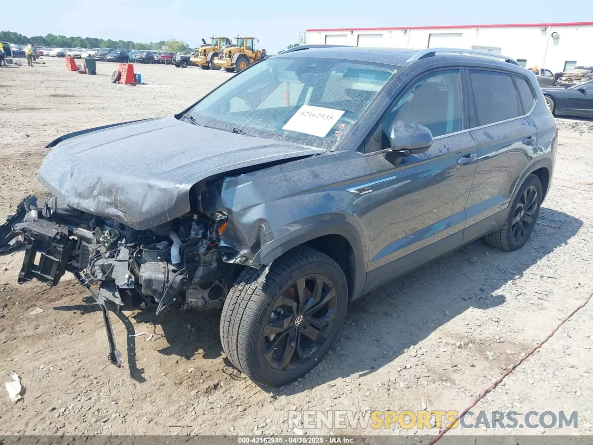 2 Photograph of a damaged car 3VVPX7B20NM086210 VOLKSWAGEN TAOS 2022
