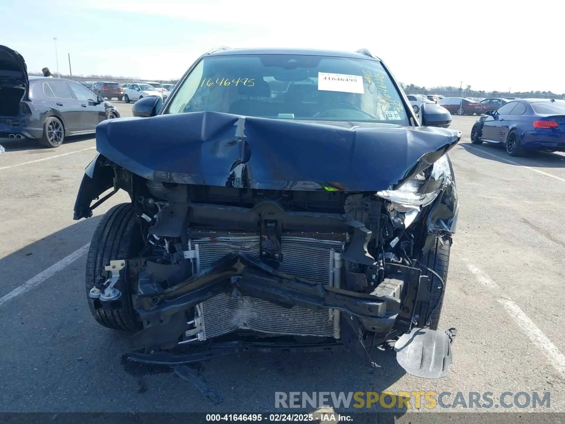 12 Photograph of a damaged car 3VVPX7B21NM098558 VOLKSWAGEN TAOS 2022