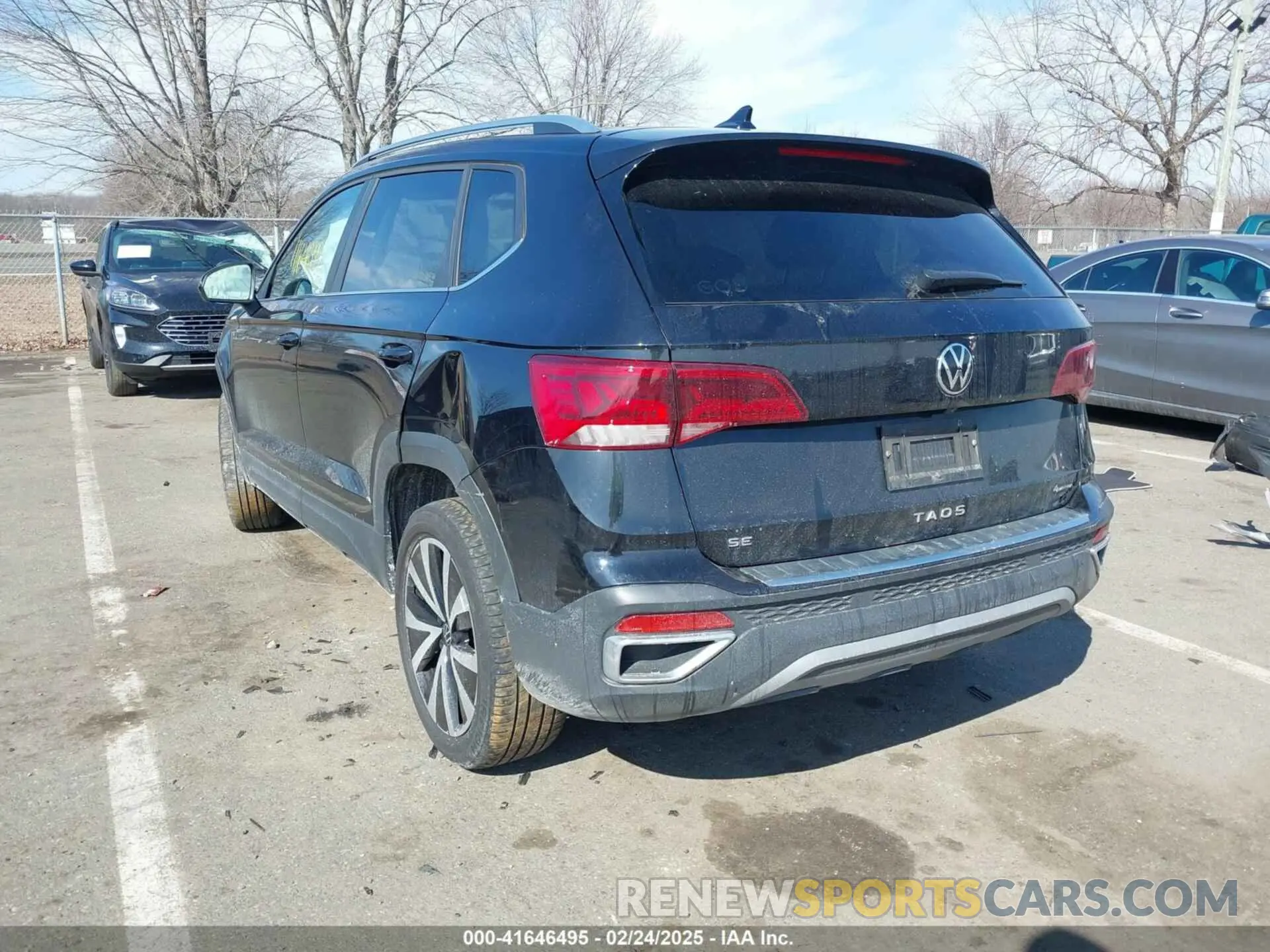 3 Photograph of a damaged car 3VVPX7B21NM098558 VOLKSWAGEN TAOS 2022