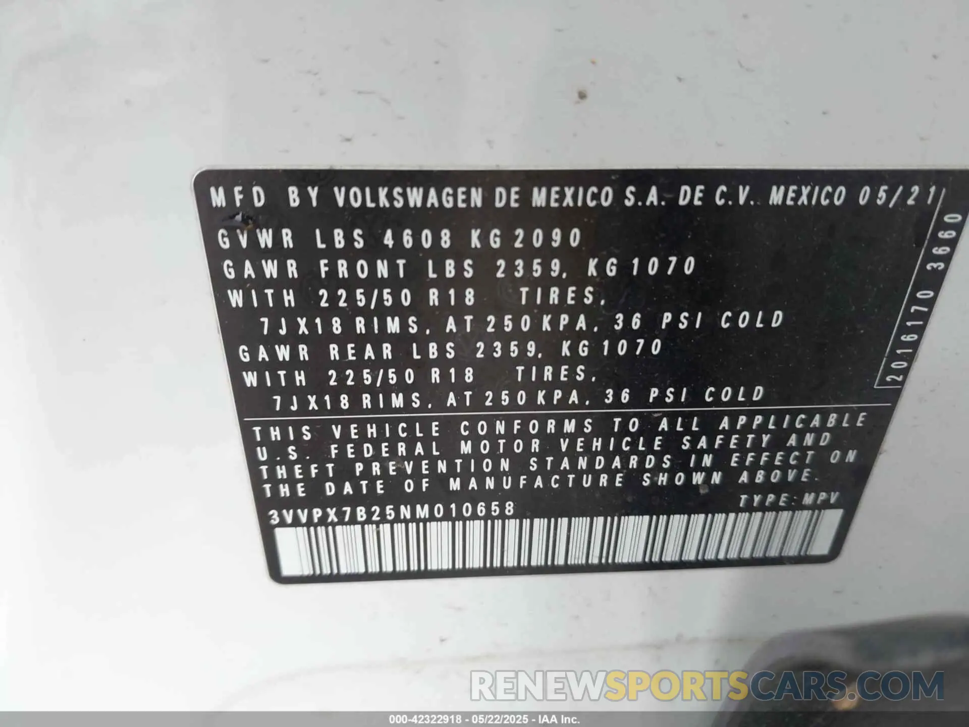 9 Photograph of a damaged car 3VVPX7B25NM010658 VOLKSWAGEN TAOS 2022