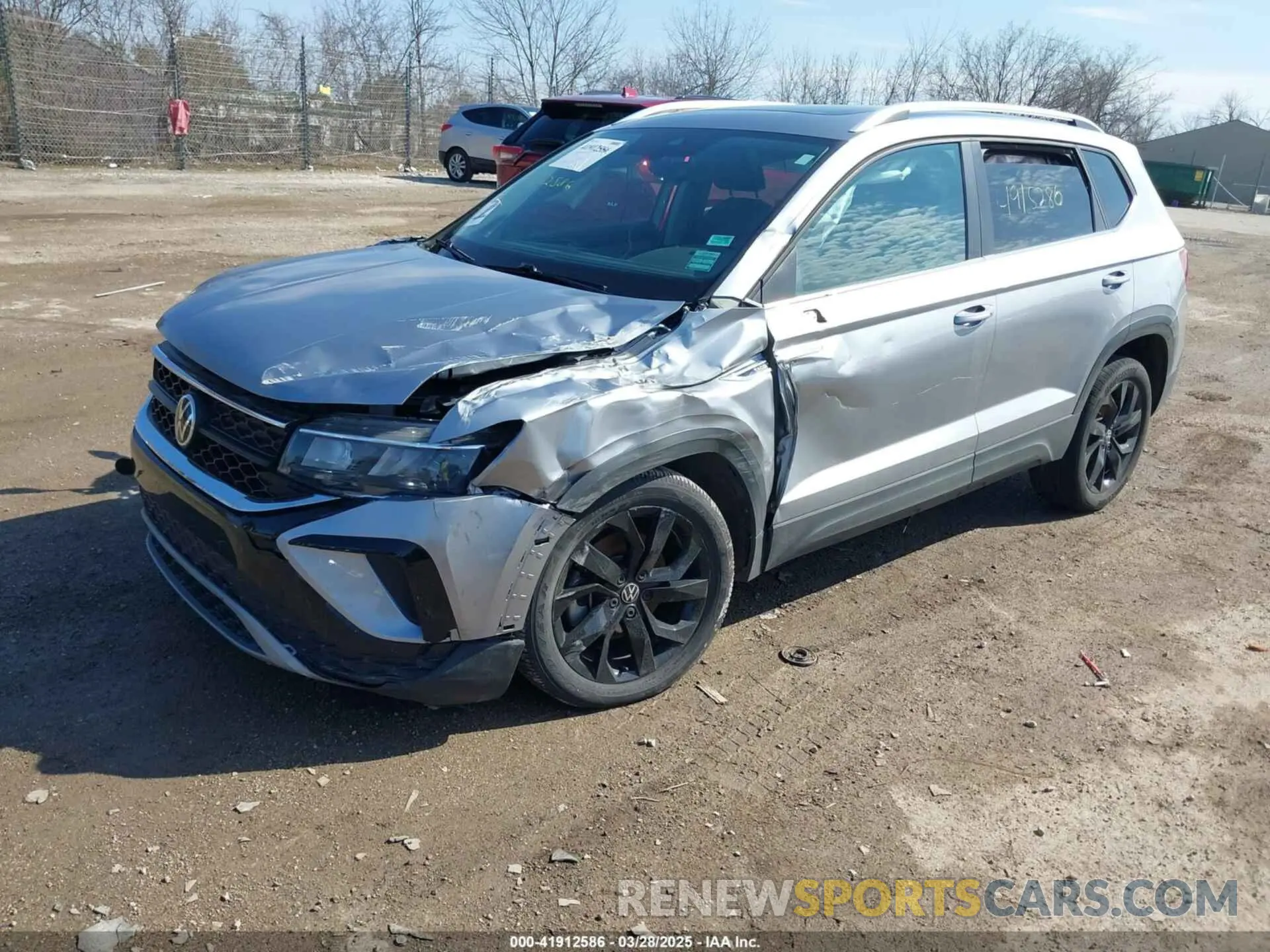 2 Photograph of a damaged car 3VVPX7B26NM033169 VOLKSWAGEN TAOS 2022