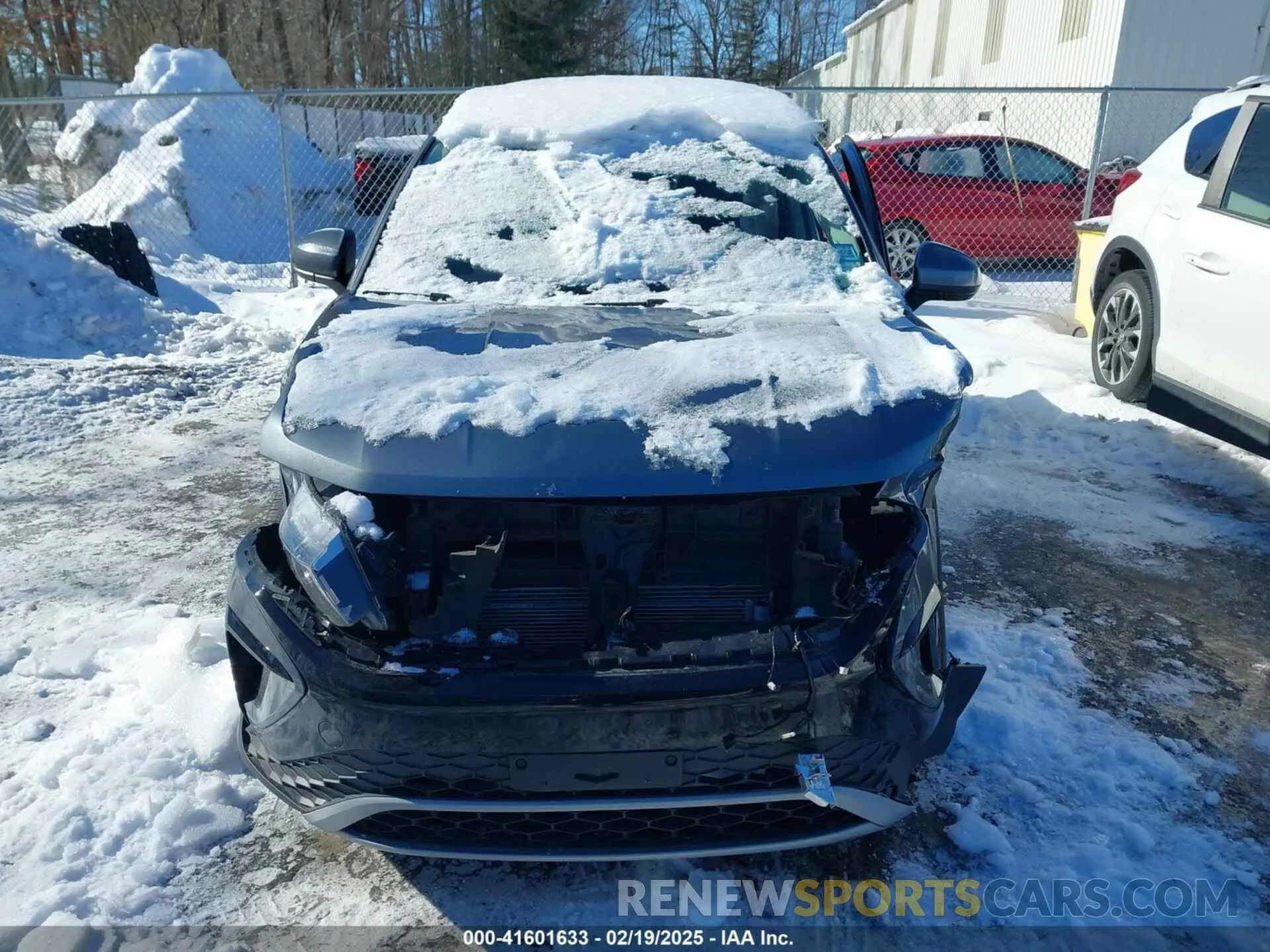 11 Photograph of a damaged car 3VVPX7B26NM098166 VOLKSWAGEN TAOS 2022