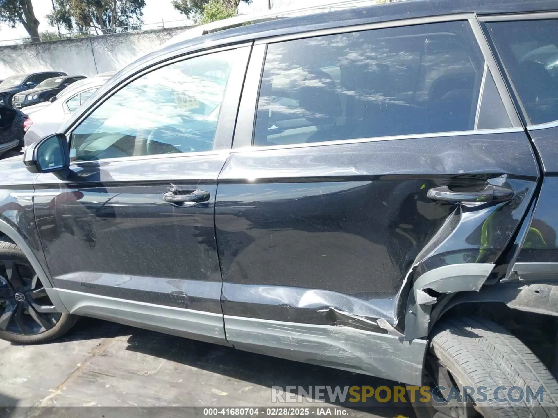 15 Photograph of a damaged car 3VVRX7B20NM028624 VOLKSWAGEN TAOS 2022