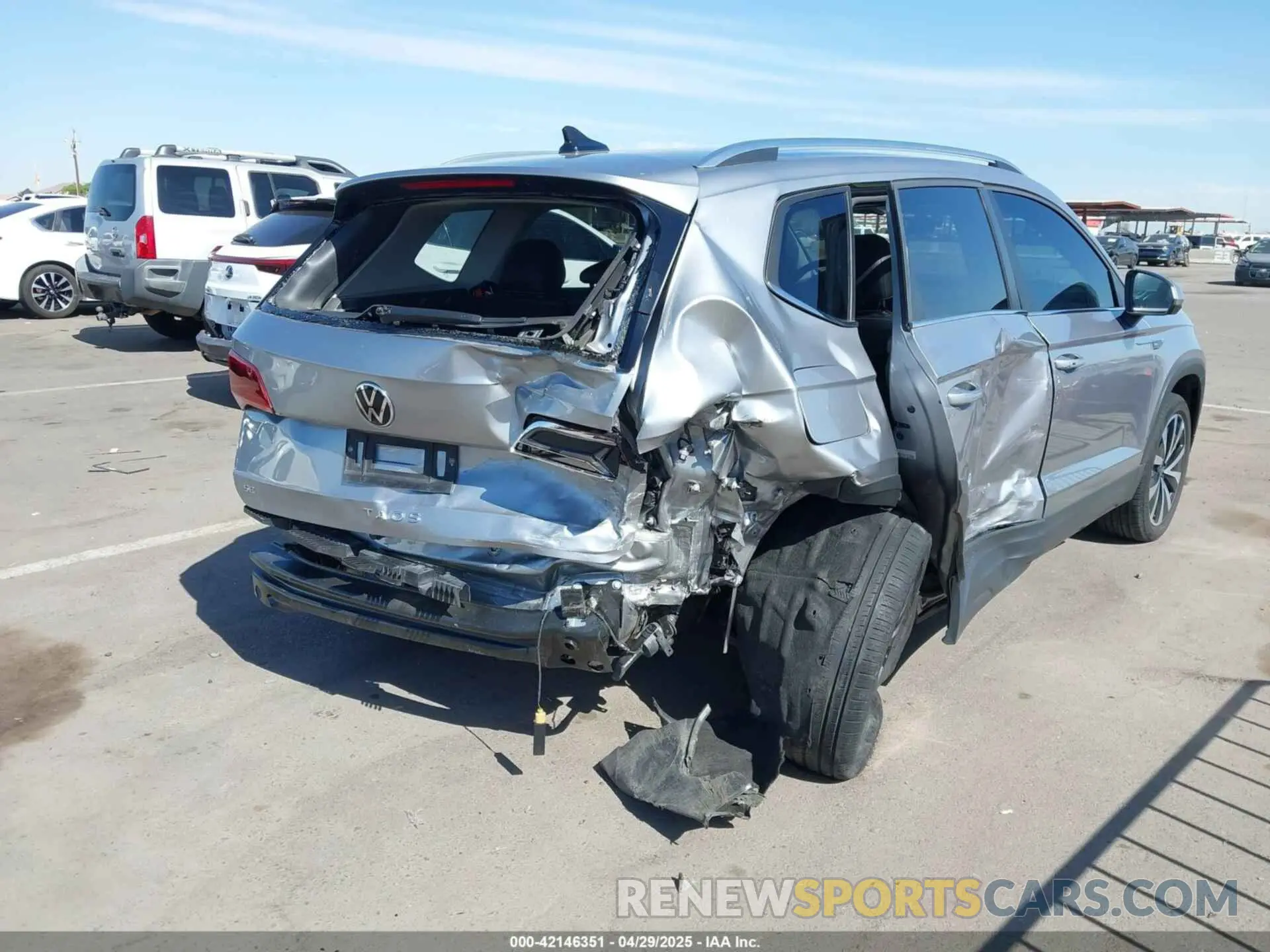 6 Photograph of a damaged car 3VVRX7B20NM100096 VOLKSWAGEN TAOS 2022