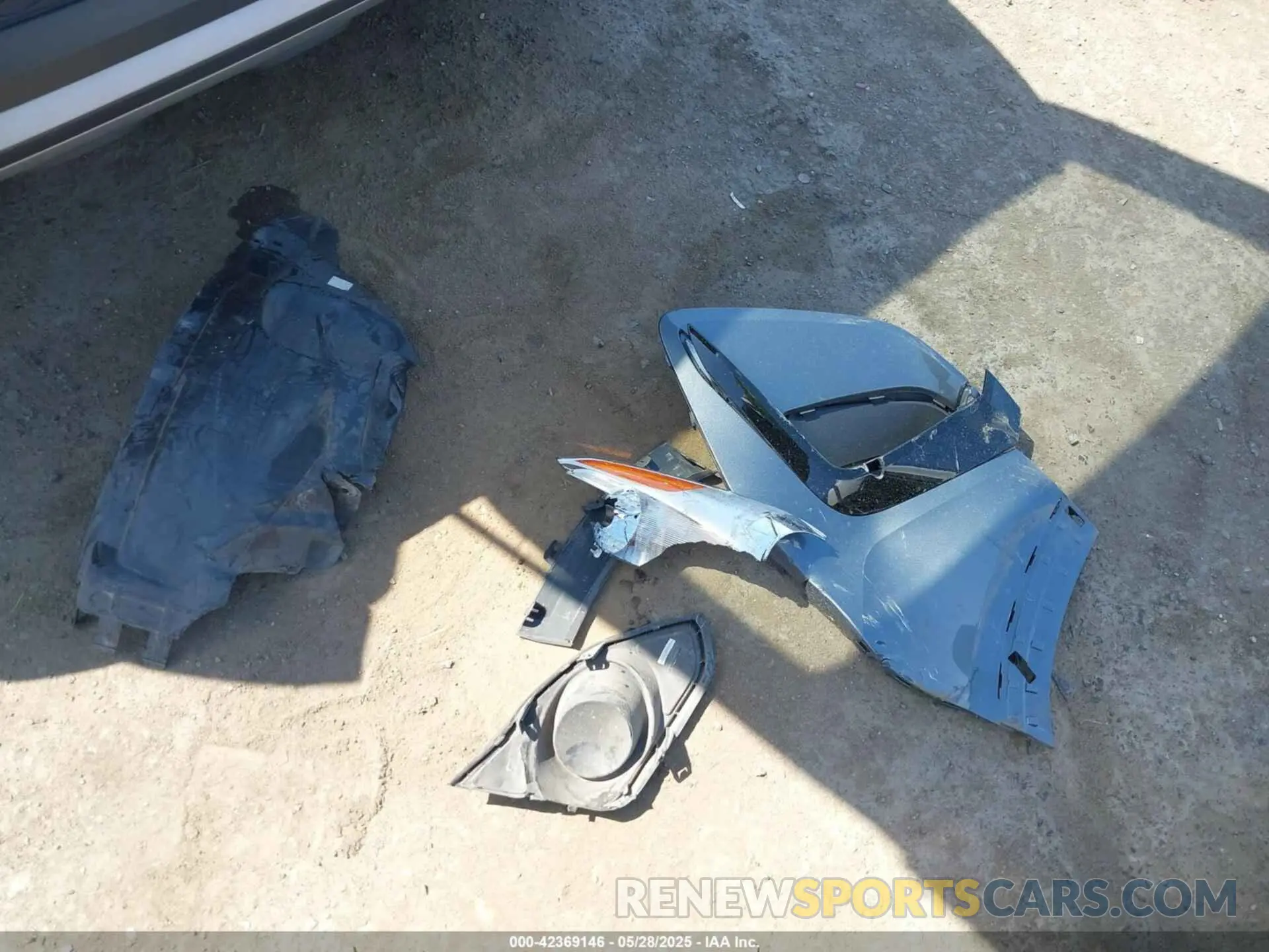 12 Photograph of a damaged car 3VVRX7B26NM021757 VOLKSWAGEN TAOS 2022