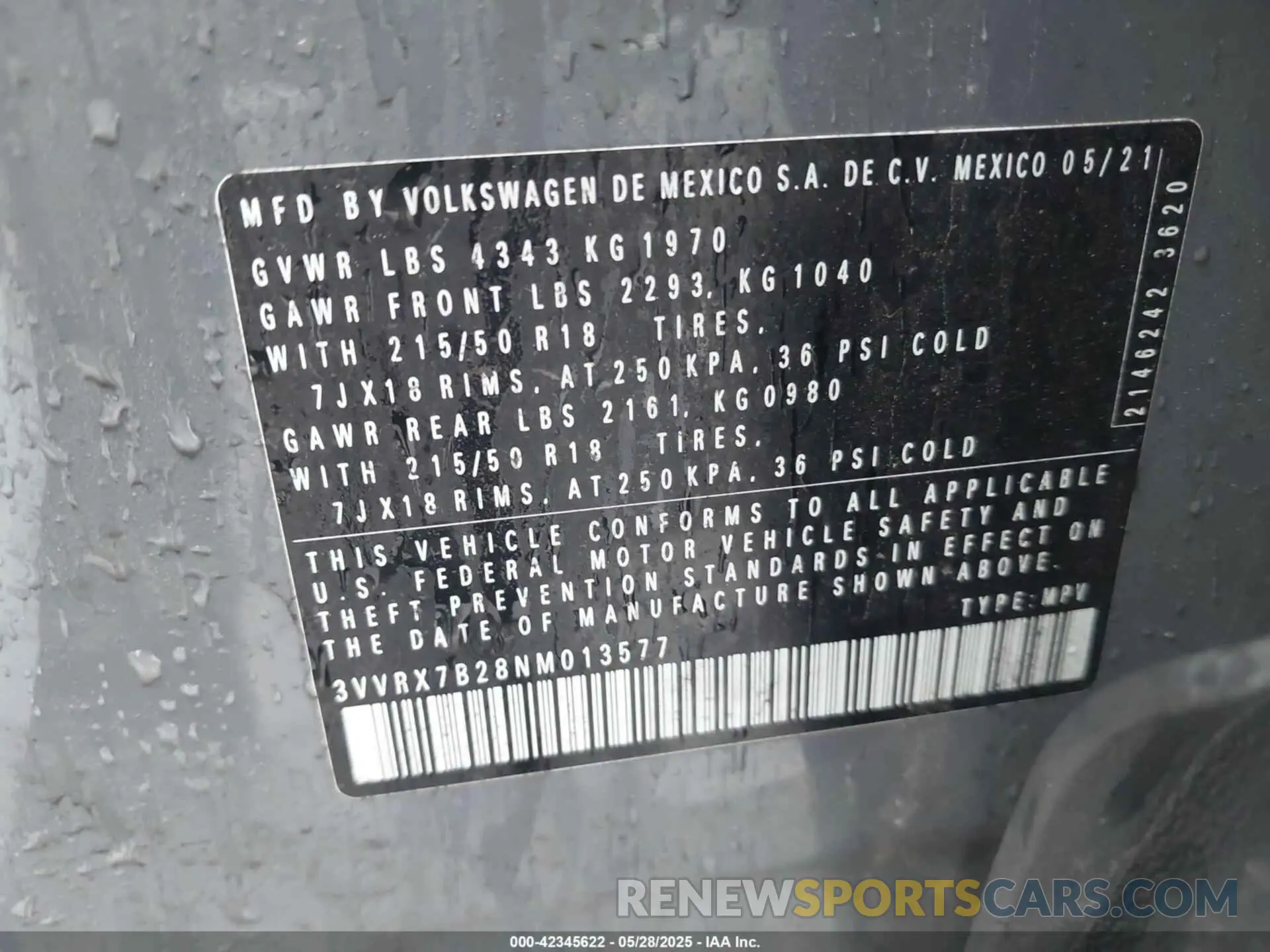 9 Photograph of a damaged car 3VVRX7B28NM013577 VOLKSWAGEN TAOS 2022