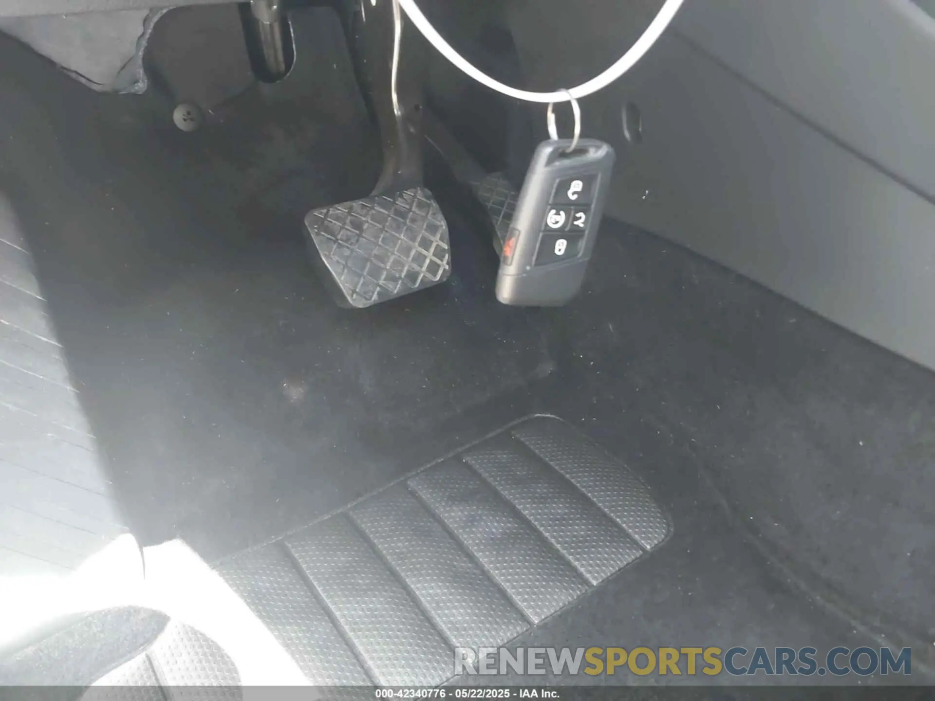 11 Photograph of a damaged car 3VVRX7B28NM030394 VOLKSWAGEN TAOS 2022
