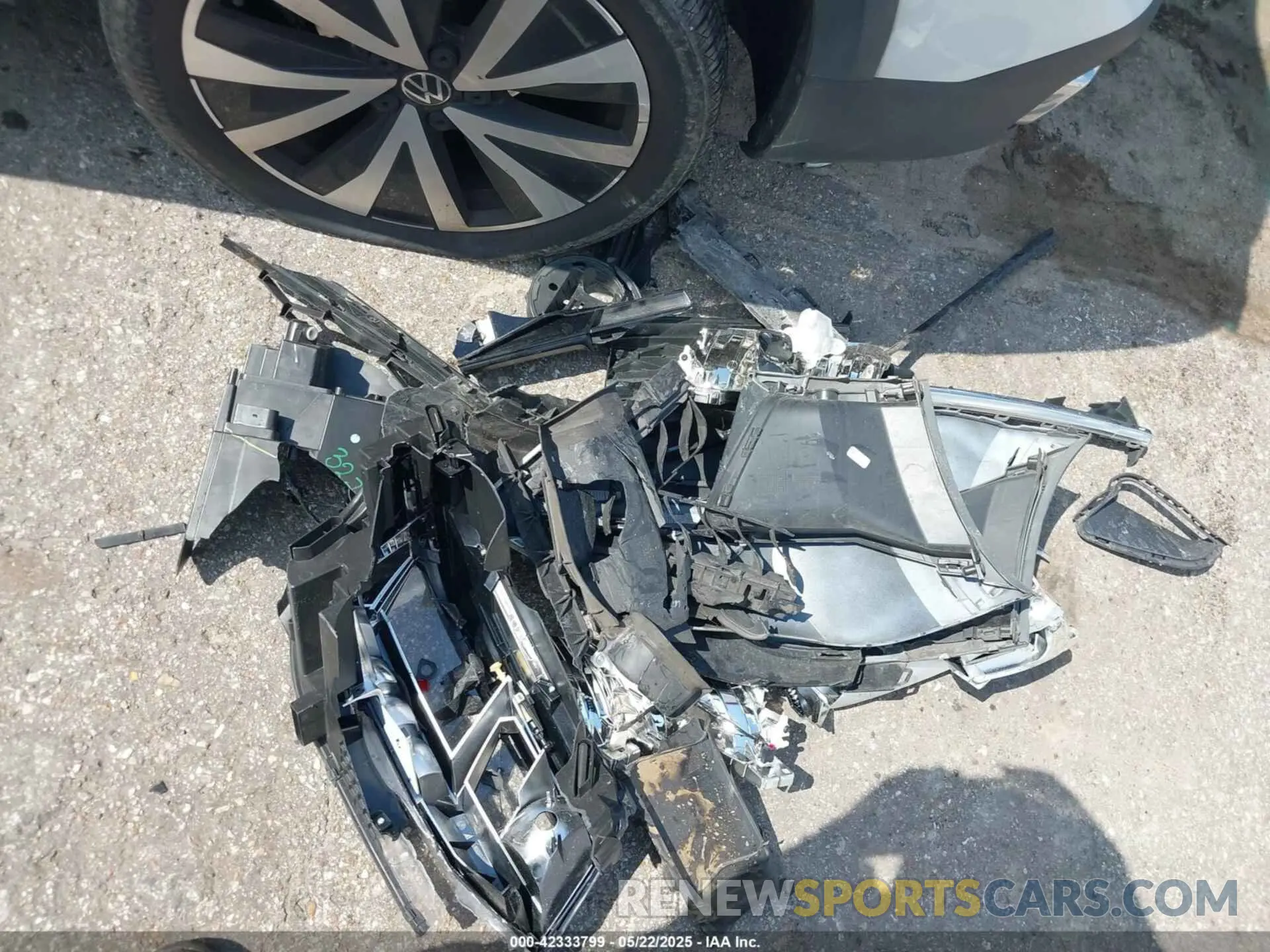 12 Photograph of a damaged car 3VVSX7B23NM014878 VOLKSWAGEN TAOS 2022