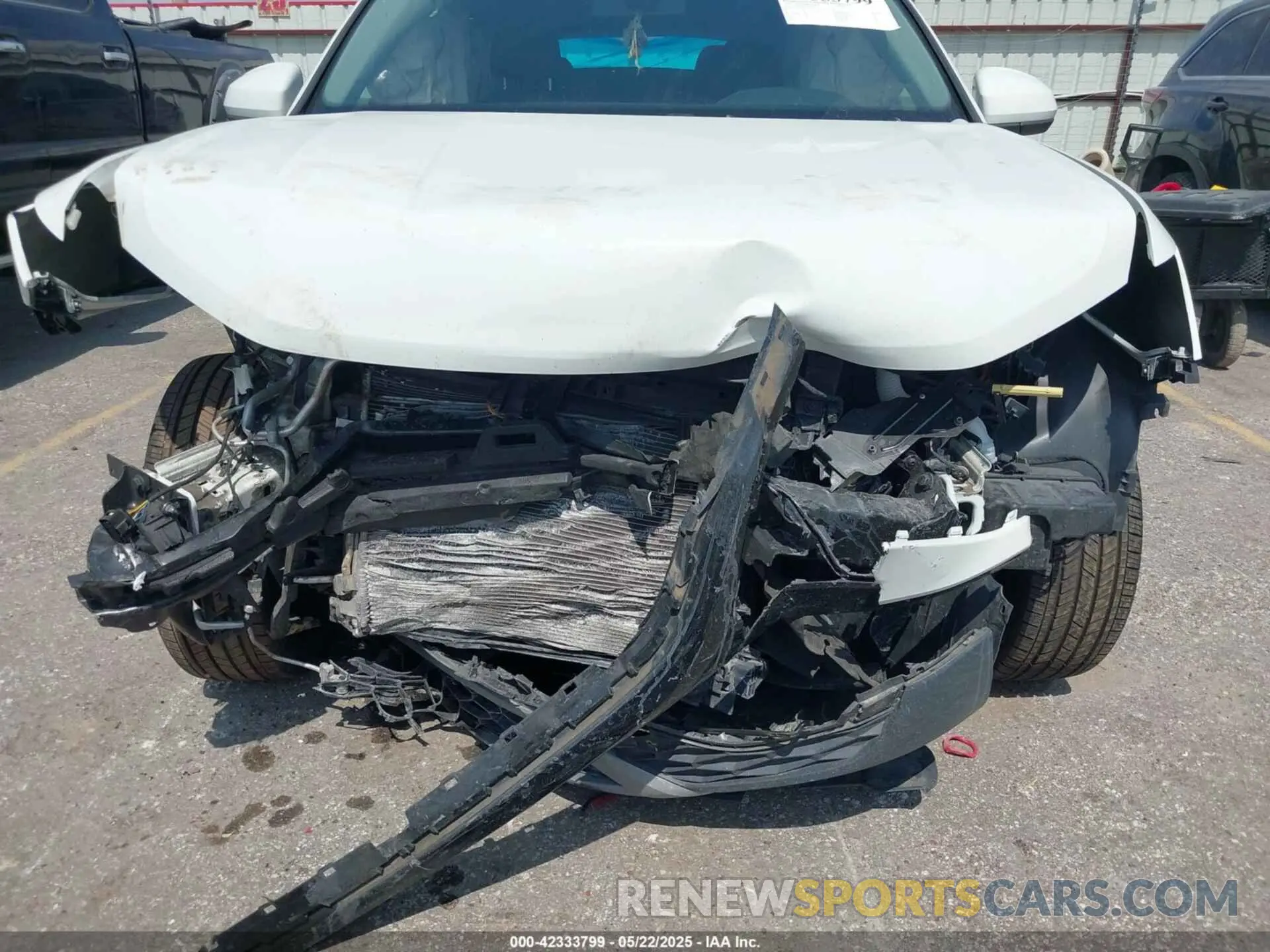 13 Photograph of a damaged car 3VVSX7B23NM014878 VOLKSWAGEN TAOS 2022