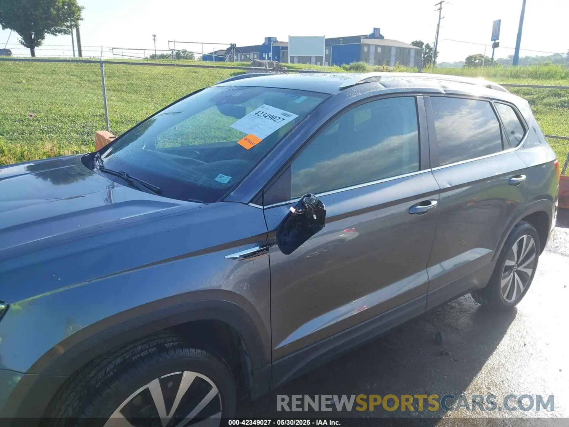 6 Photograph of a damaged car 3VVSX7B29NM072252 VOLKSWAGEN TAOS 2022