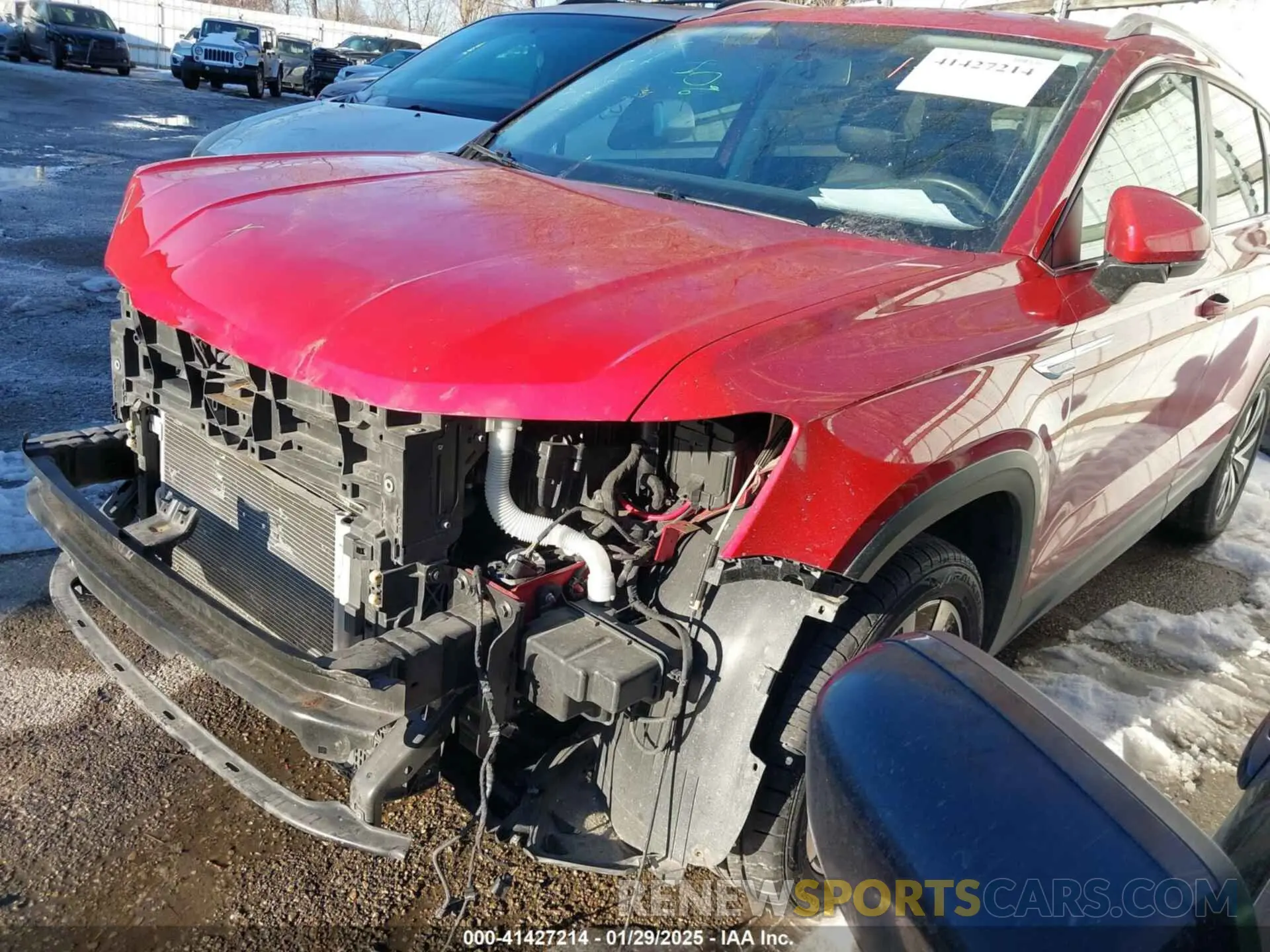 6 Photograph of a damaged car 3VVWX7B21NM022365 VOLKSWAGEN TAOS 2022