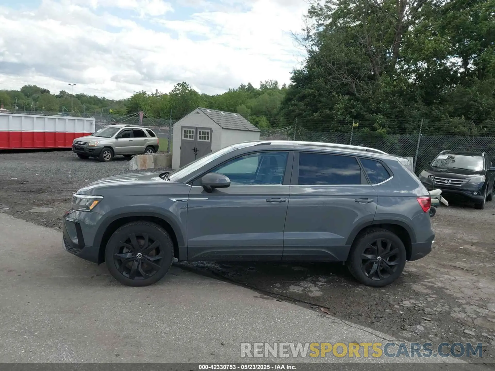 14 Photograph of a damaged car 3VVWX7B24NM027026 VOLKSWAGEN TAOS 2022