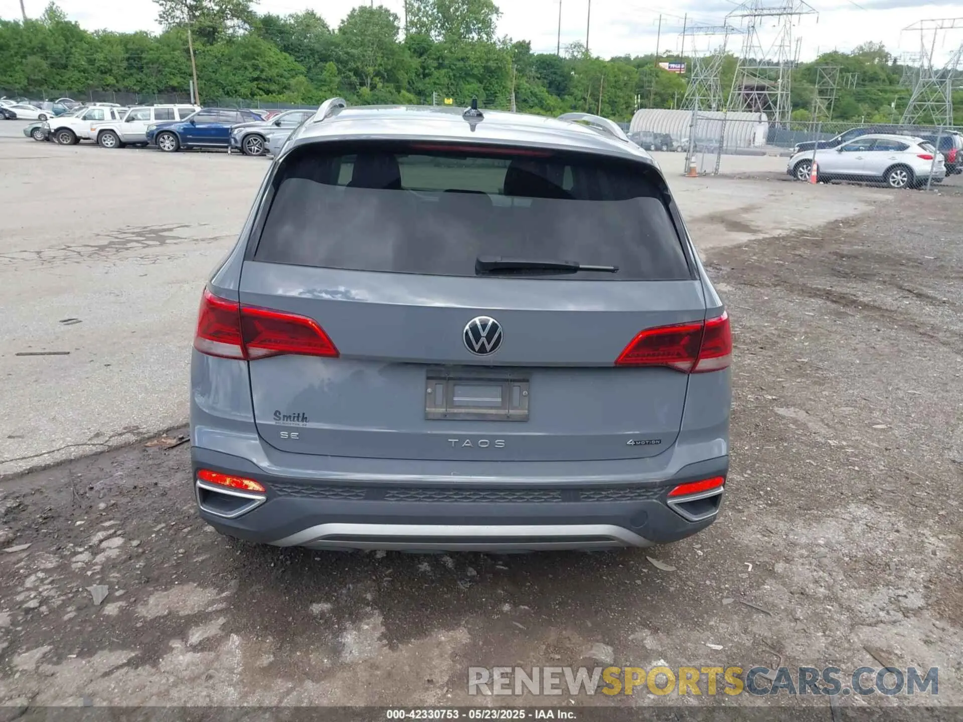 16 Photograph of a damaged car 3VVWX7B24NM027026 VOLKSWAGEN TAOS 2022