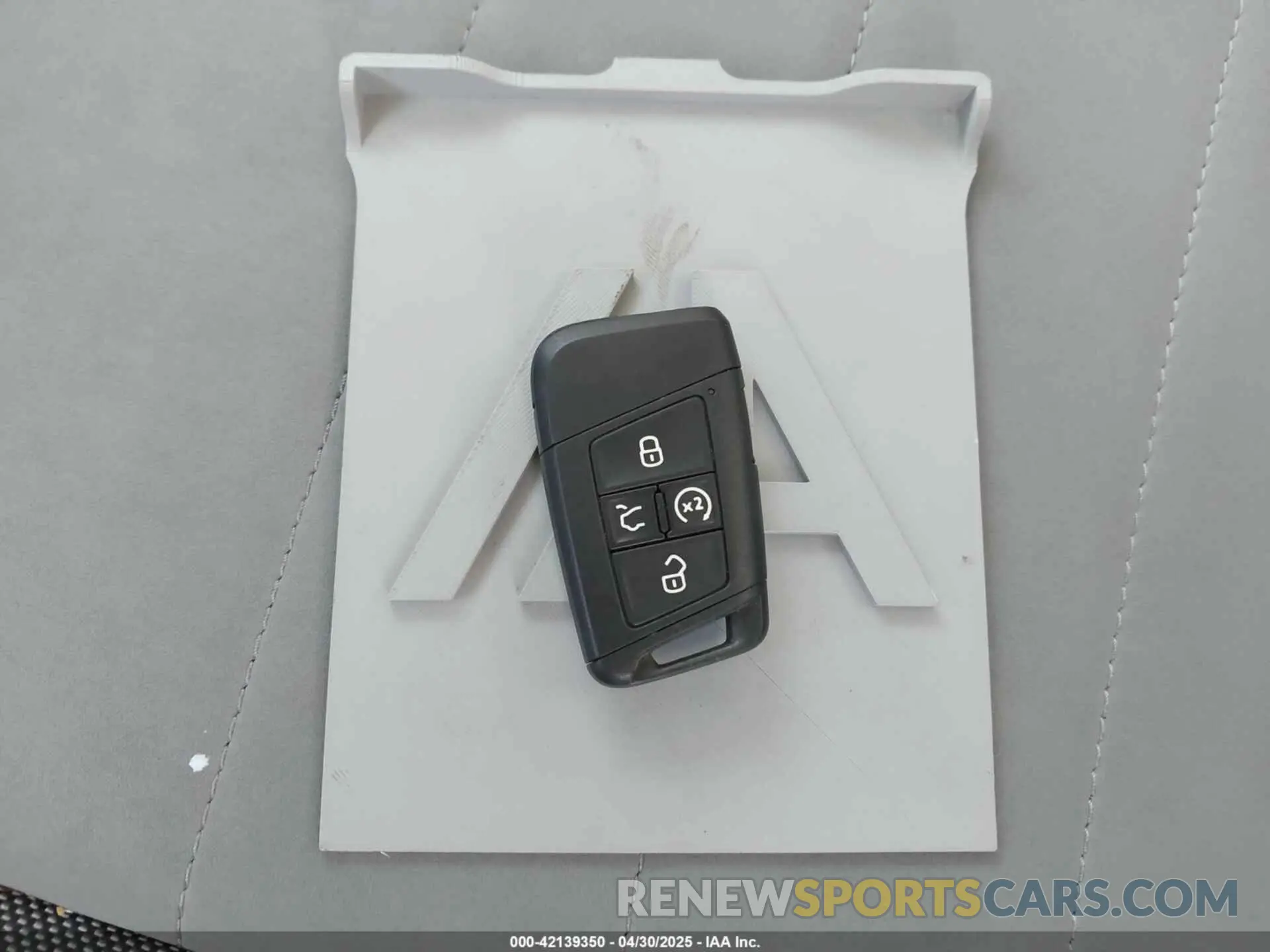 11 Photograph of a damaged car 3VVWX7B29NM066758 VOLKSWAGEN TAOS 2022