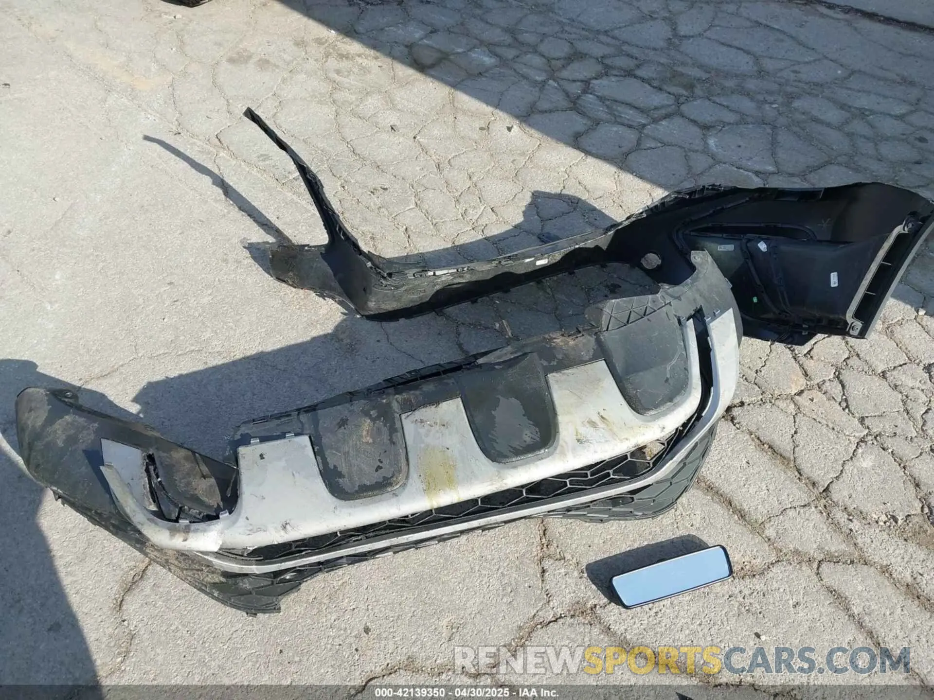 12 Photograph of a damaged car 3VVWX7B29NM066758 VOLKSWAGEN TAOS 2022