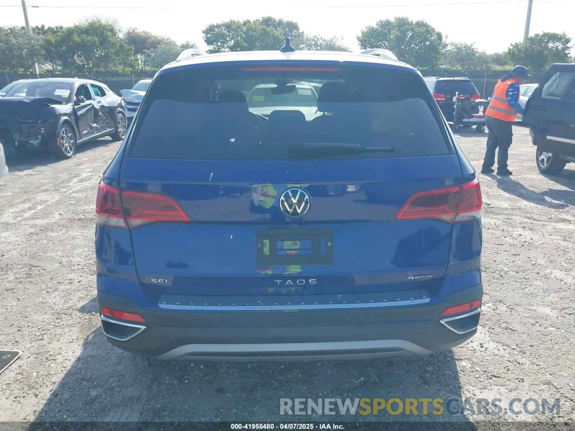 16 Photograph of a damaged car 3VV2X7B28PM344387 VOLKSWAGEN TAOS 2023