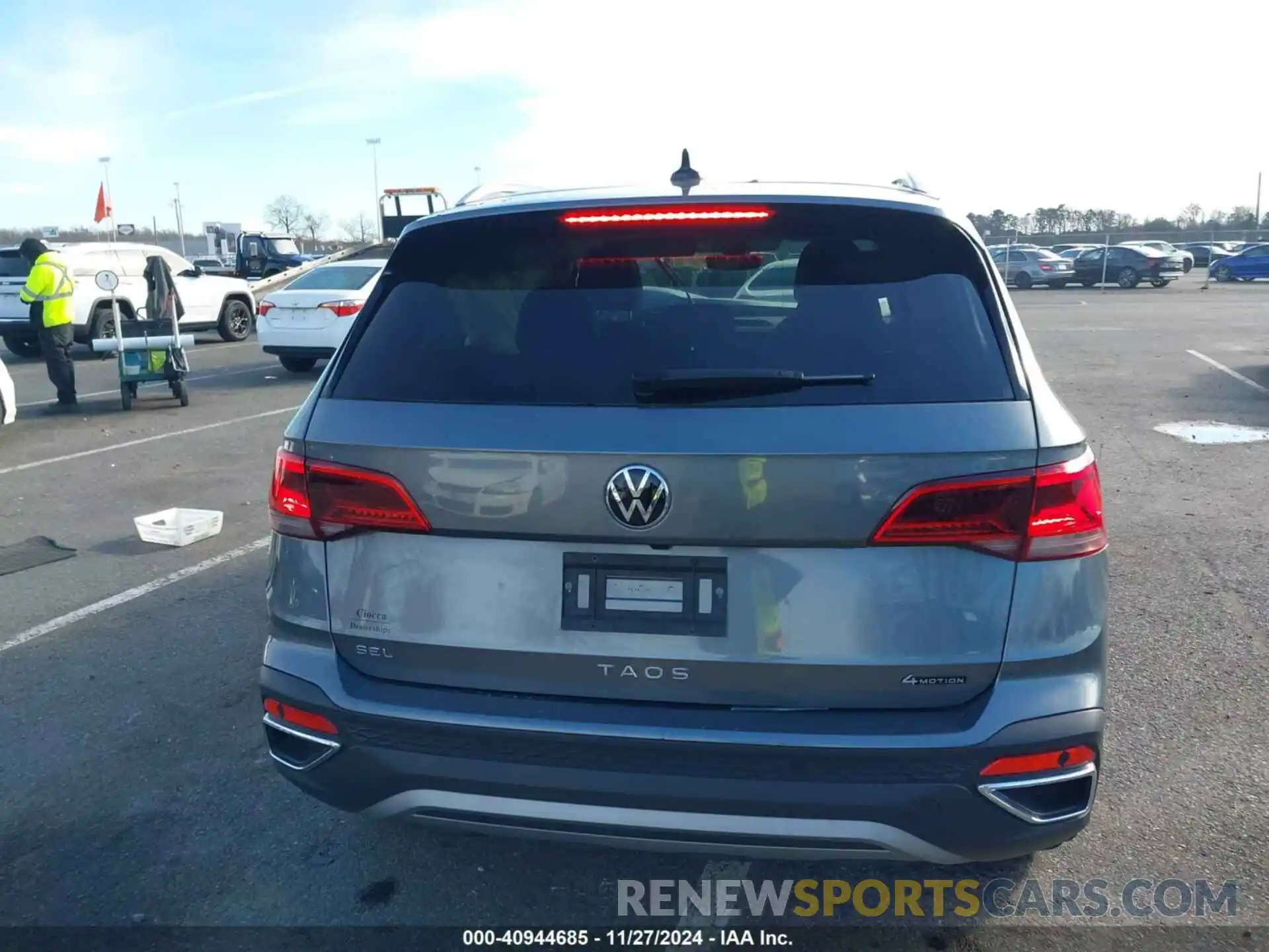 16 Photograph of a damaged car 3VV4X7B23PM360604 VOLKSWAGEN TAOS 2023