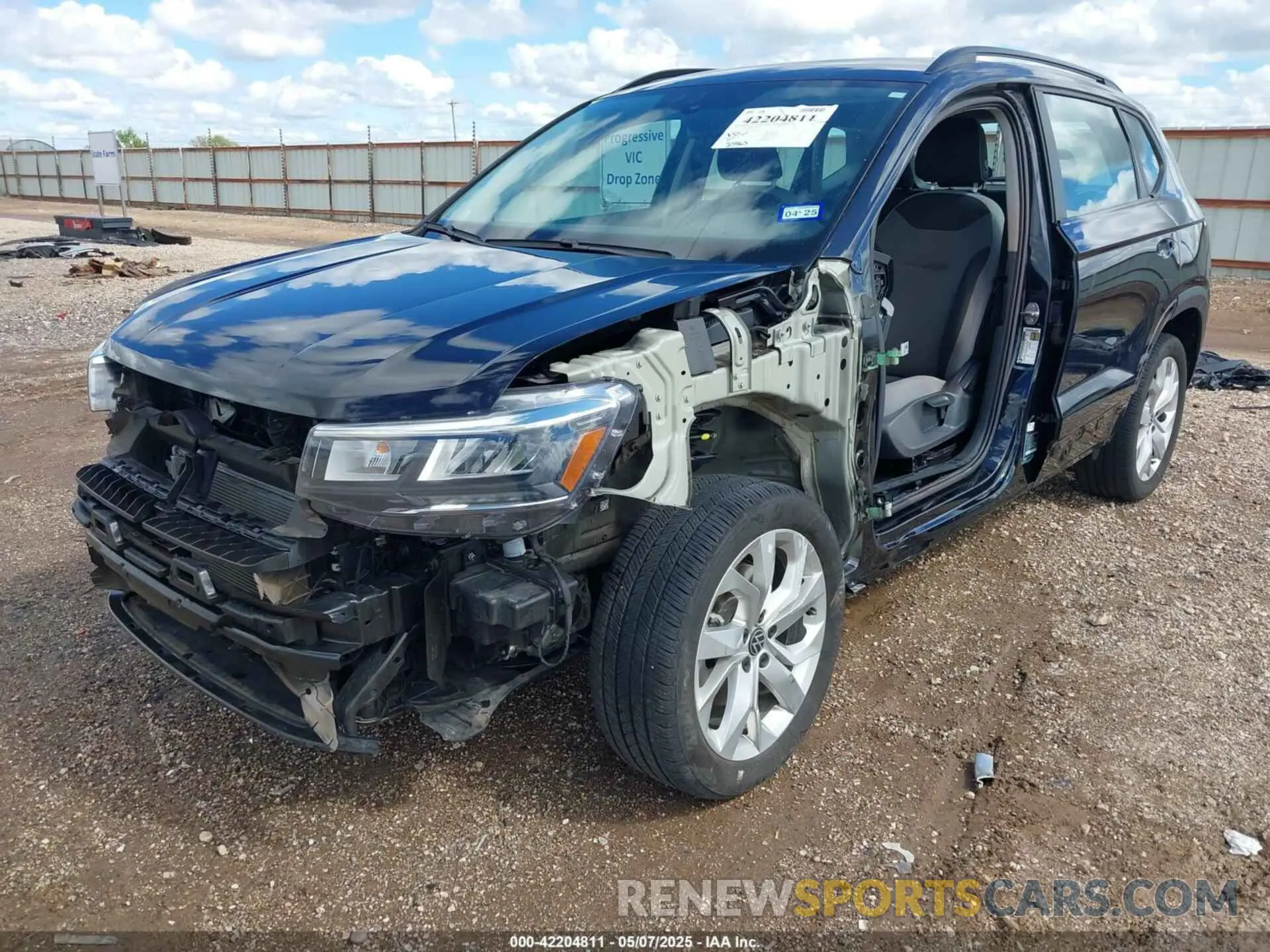 6 Photograph of a damaged car 3VVAX7B23PM309459 VOLKSWAGEN TAOS 2023