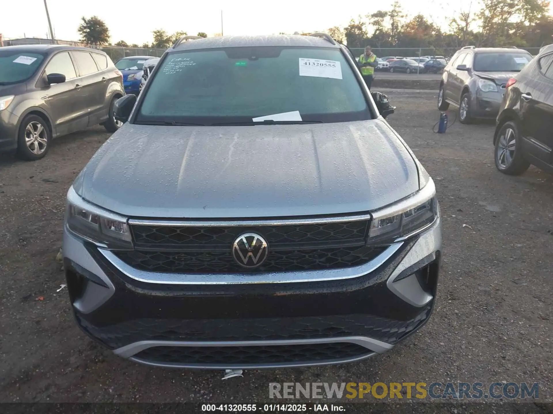 12 Photograph of a damaged car 3VVCX7B20PM371751 VOLKSWAGEN TAOS 2023