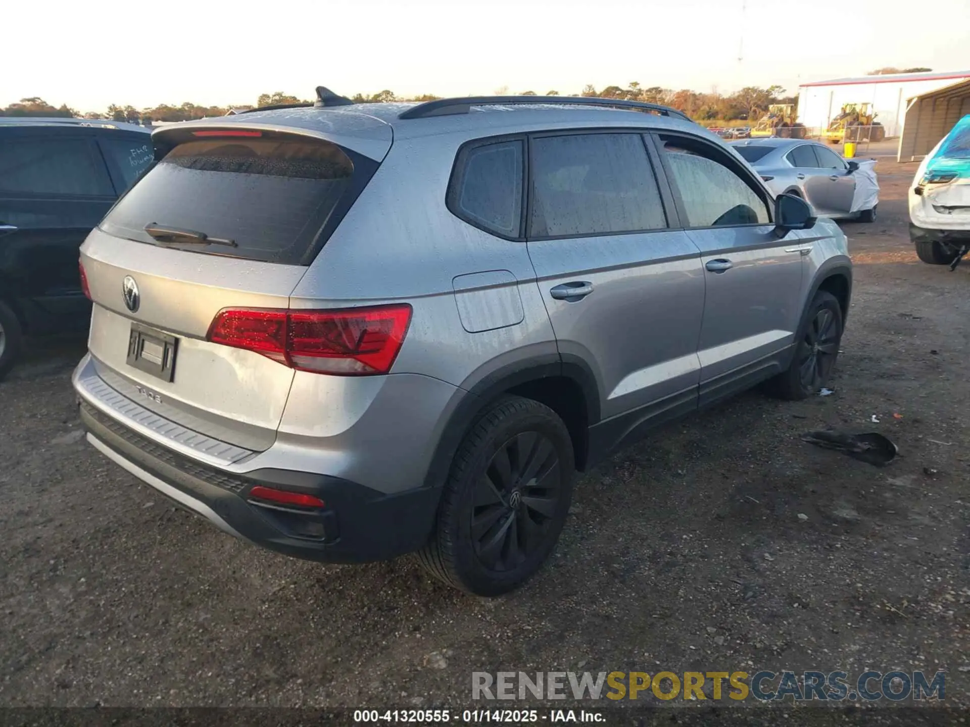 4 Photograph of a damaged car 3VVCX7B20PM371751 VOLKSWAGEN TAOS 2023