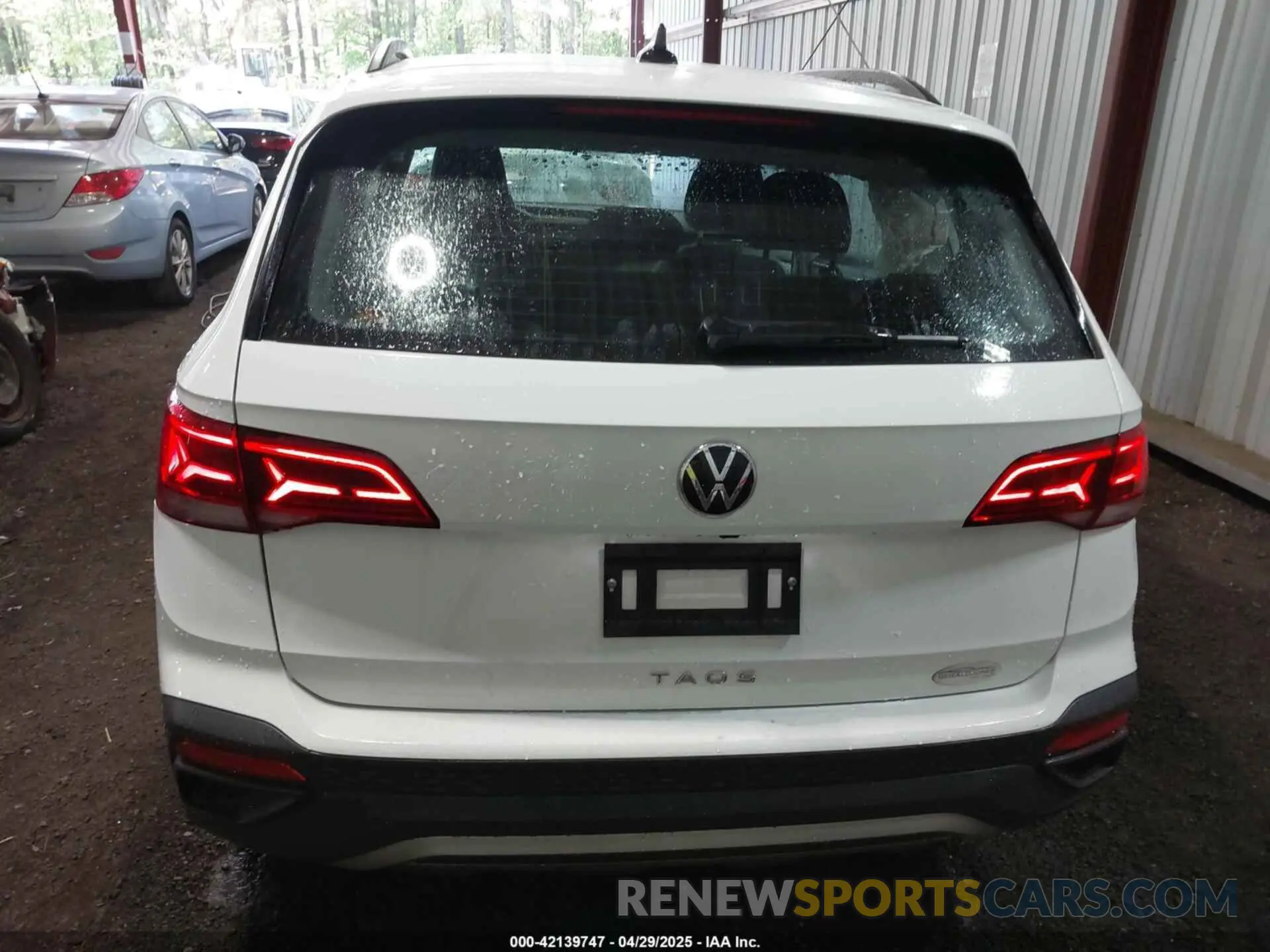 16 Photograph of a damaged car 3VVCX7B22PM307548 VOLKSWAGEN TAOS 2023